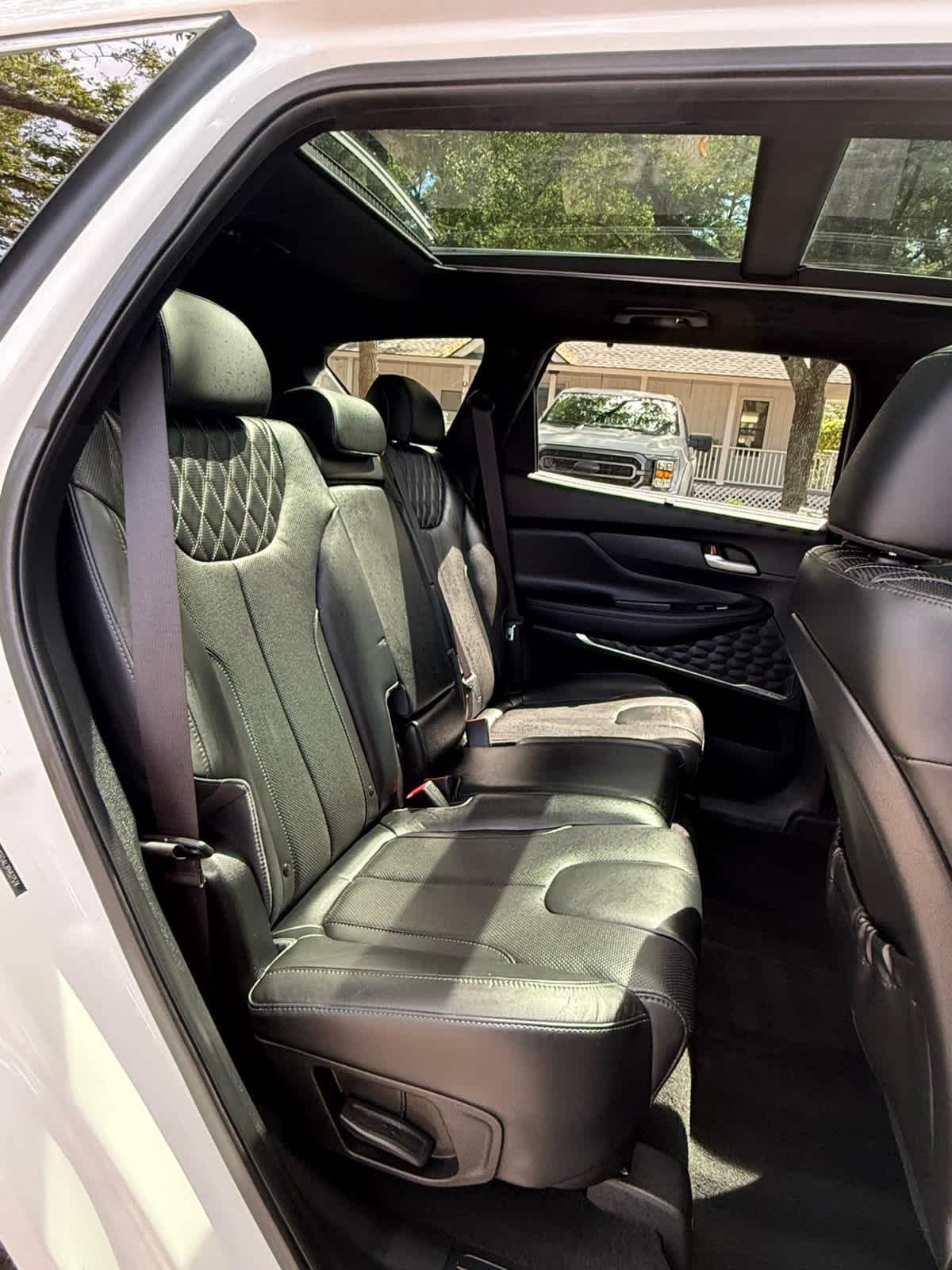 2023 Hyundai Santa Fe Calligraphy - 11