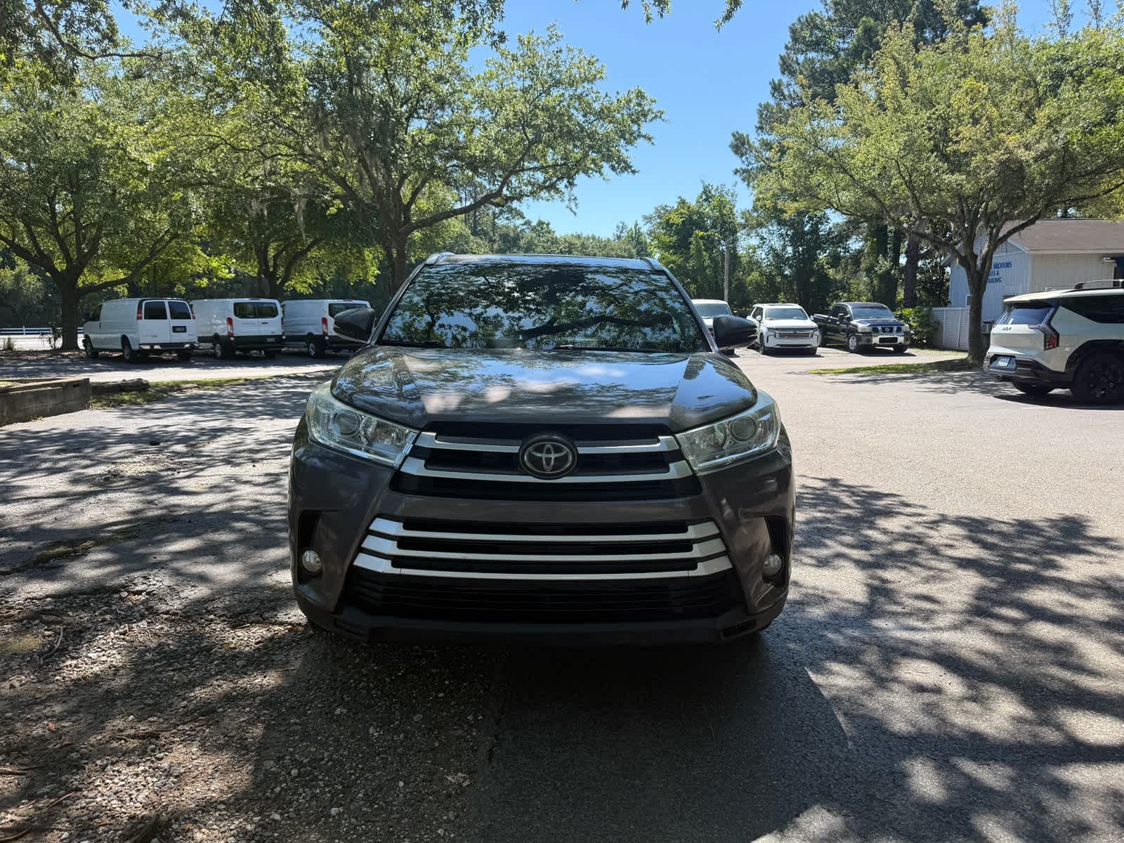 2017 Toyota Highlander XLE - 1