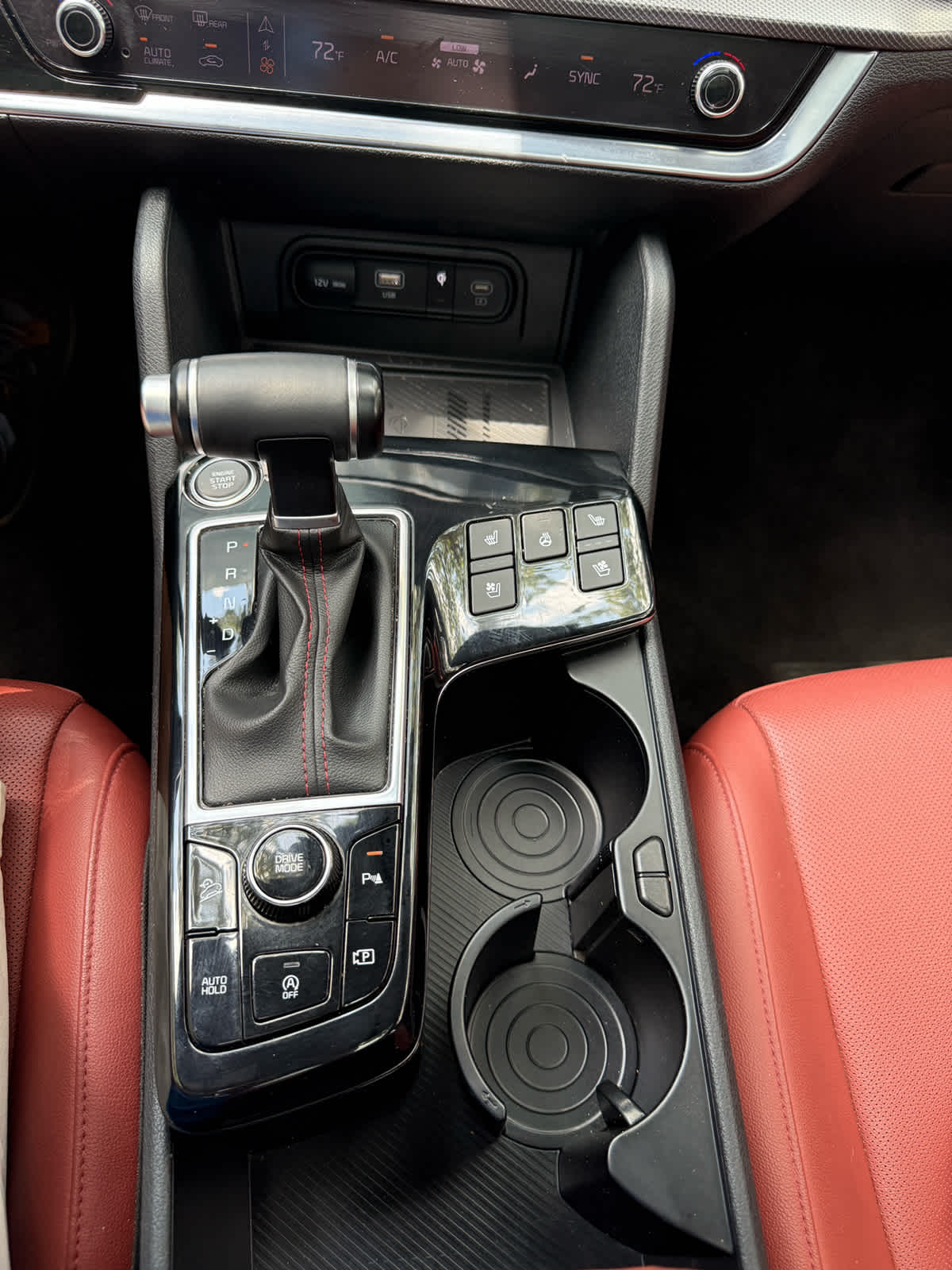 2024 Kia Sportage SX-Prestige Wolf Gray at Griffin Nissan