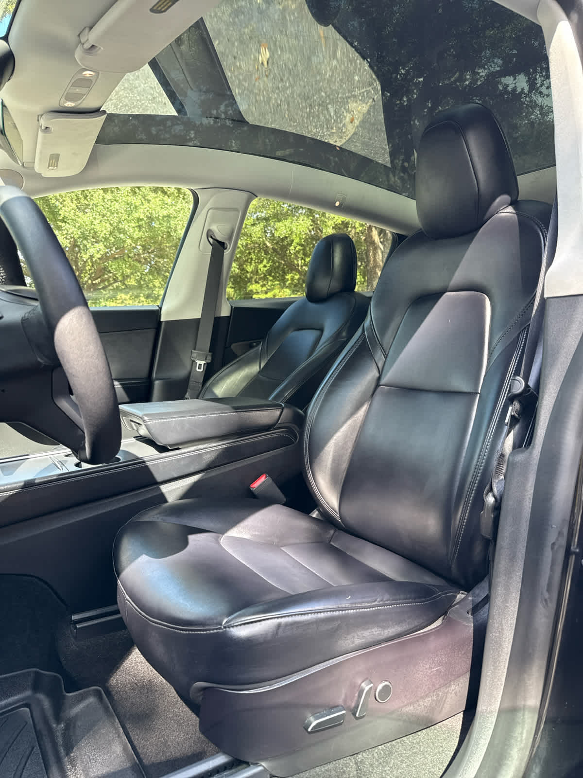 2021 Tesla Model Y Long Range - 9