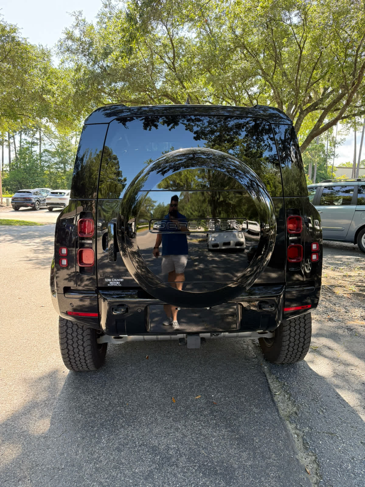 2024 Land Rover Defender X-Dynamic SE - 3
