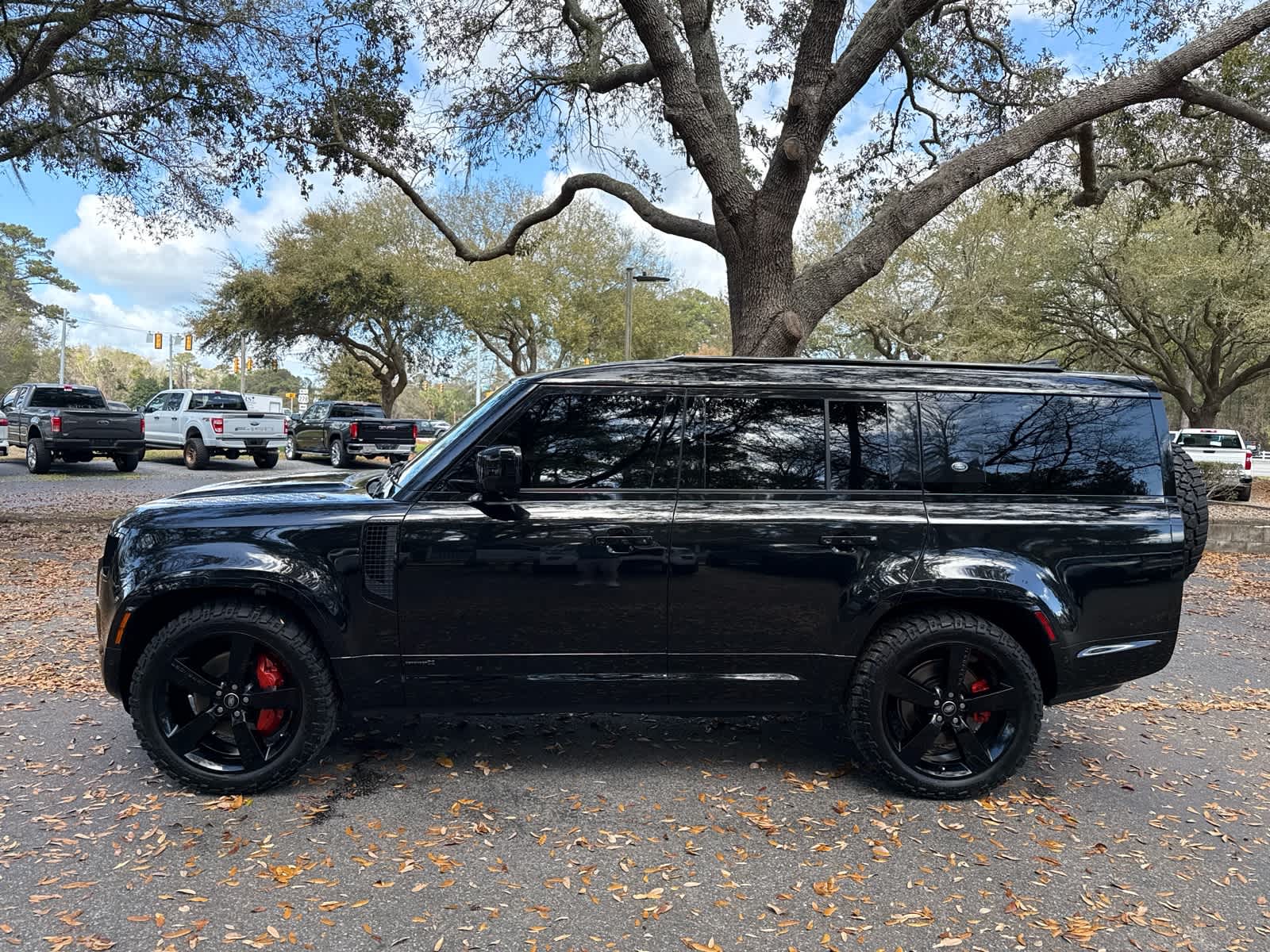 2024 Land Rover Defender X - 1