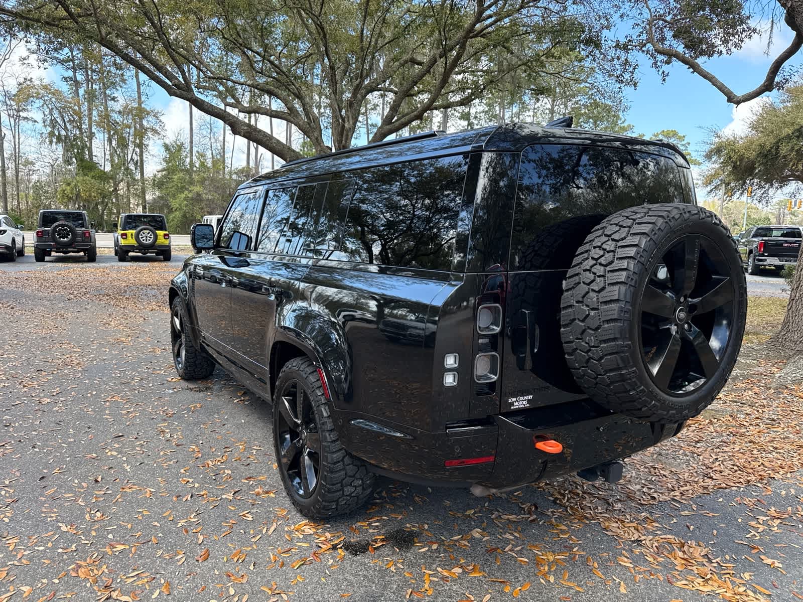 2024 Land Rover Defender X - 2