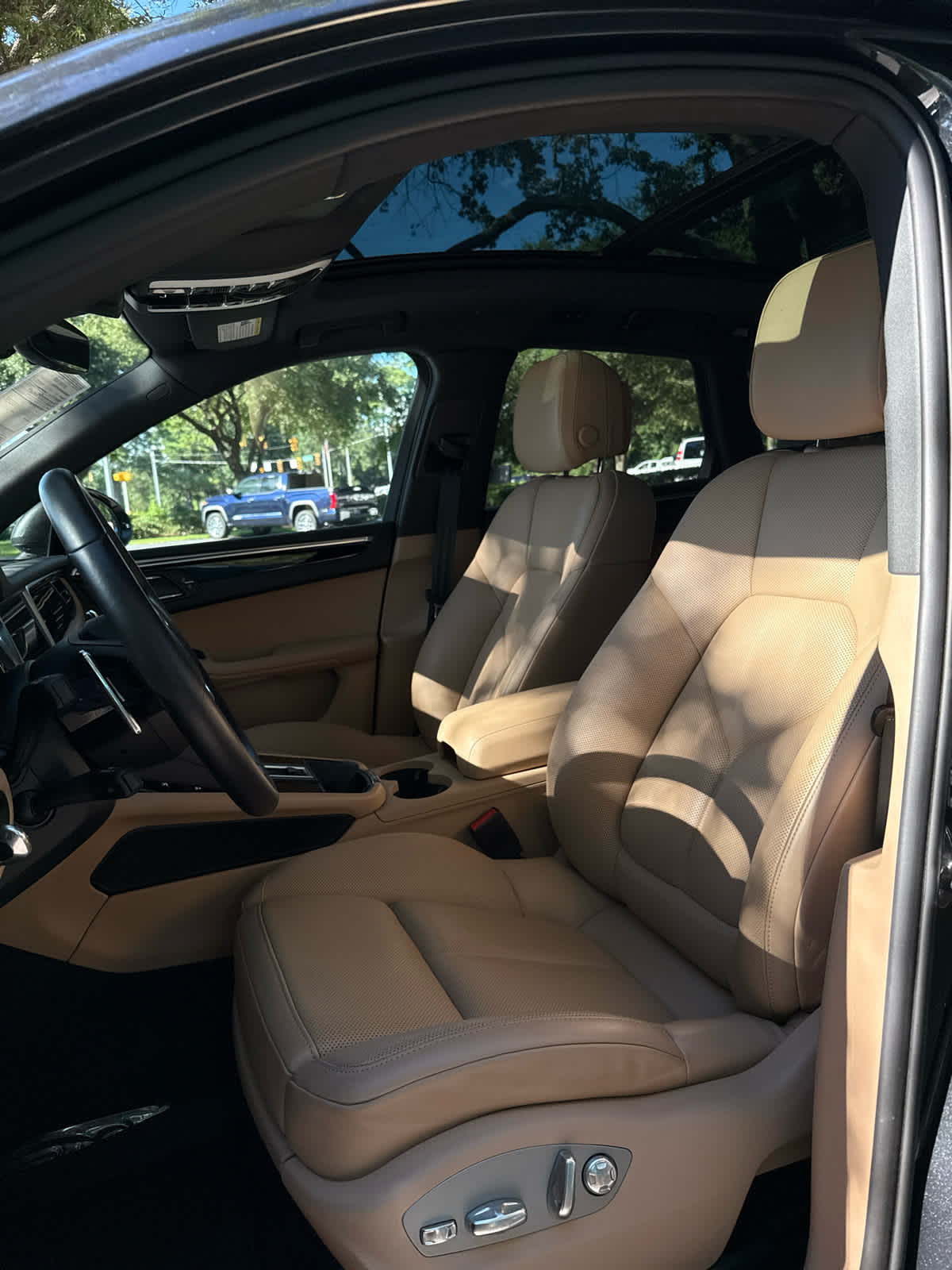 2024 Porsche Macan  - 9