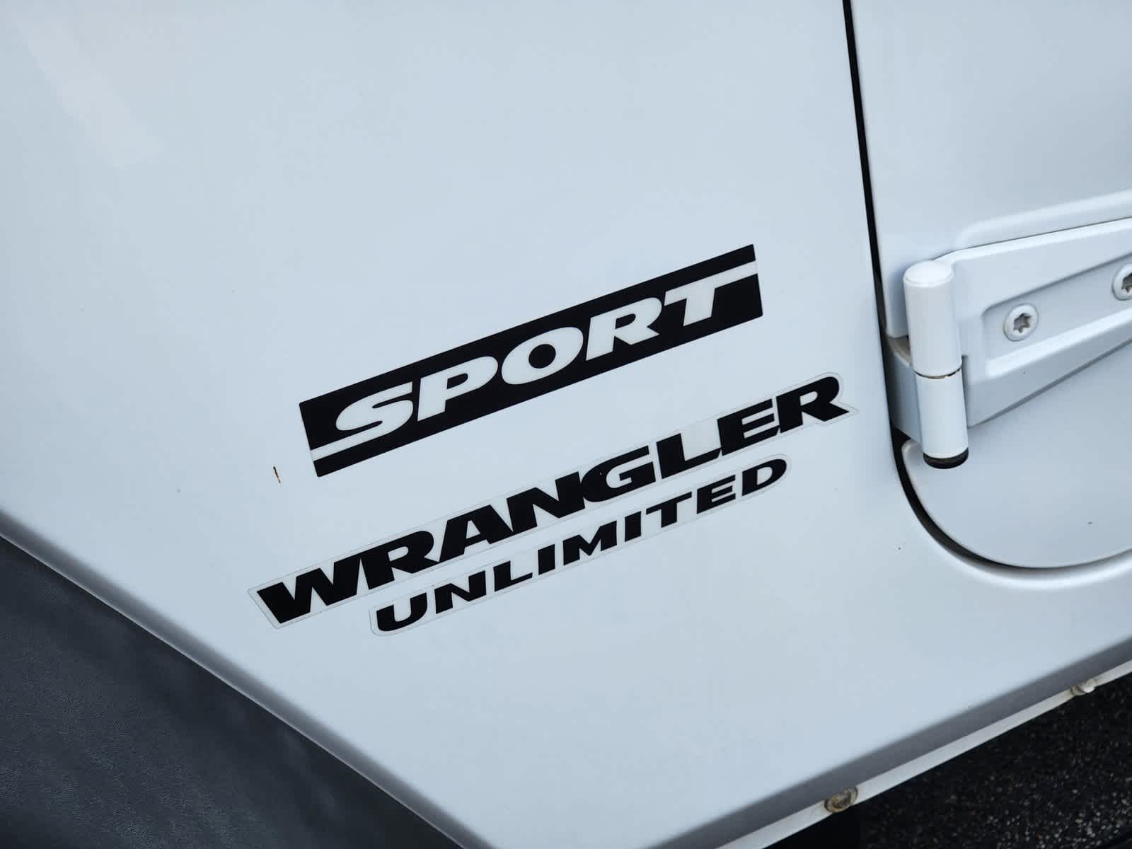 2016 Jeep Wrangler Unlimited Sport 8