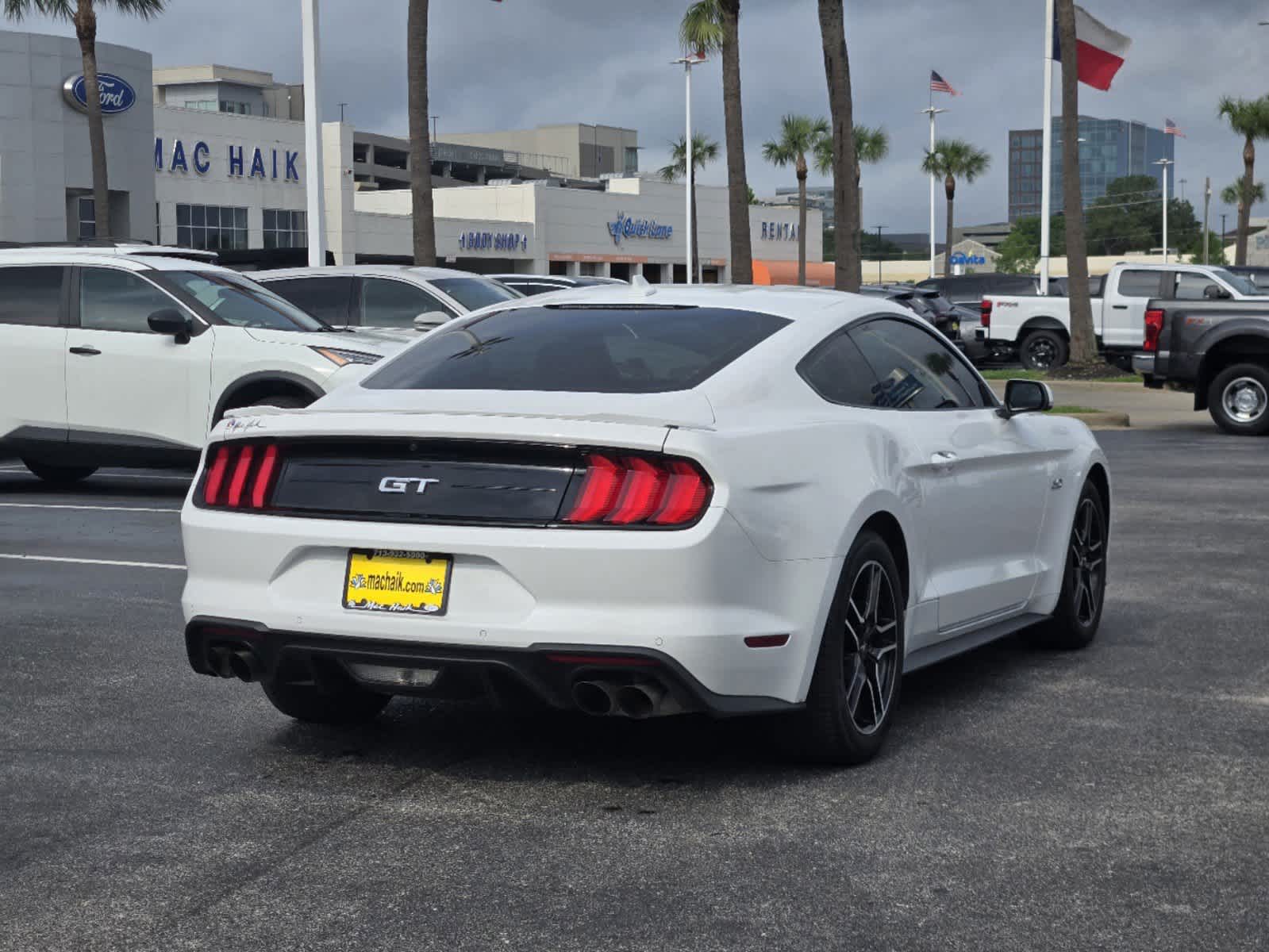 2022 Ford Mustang GT Premium 3