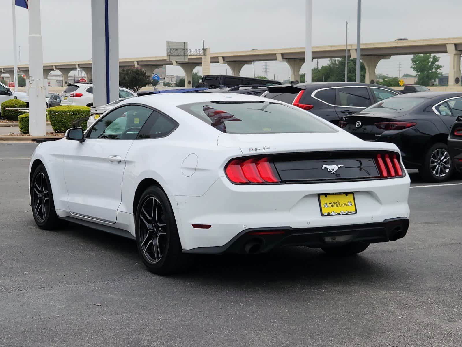 2018 Ford Mustang EcoBoost Premium 3