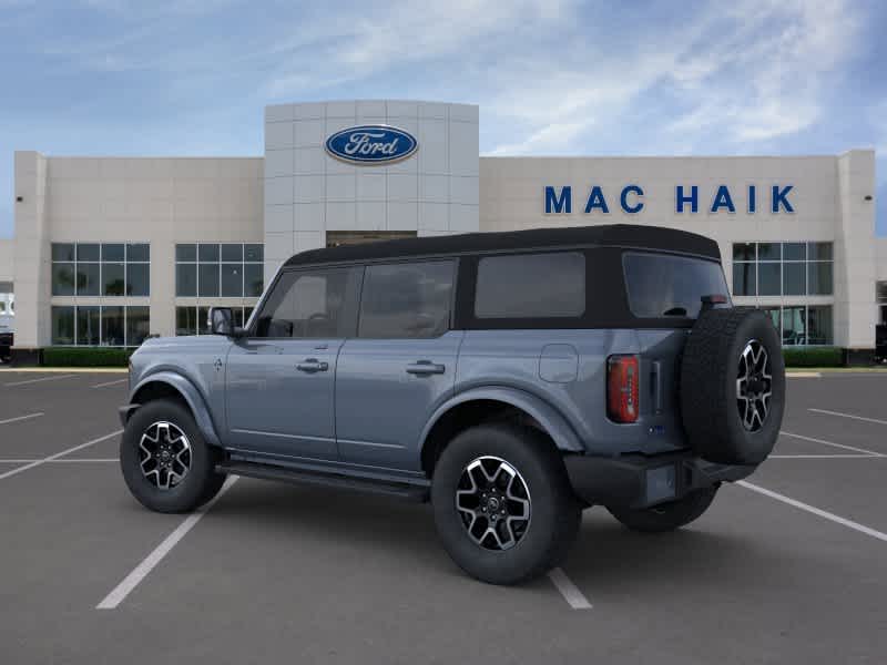 2023 Ford Bronco Outer Banks 4