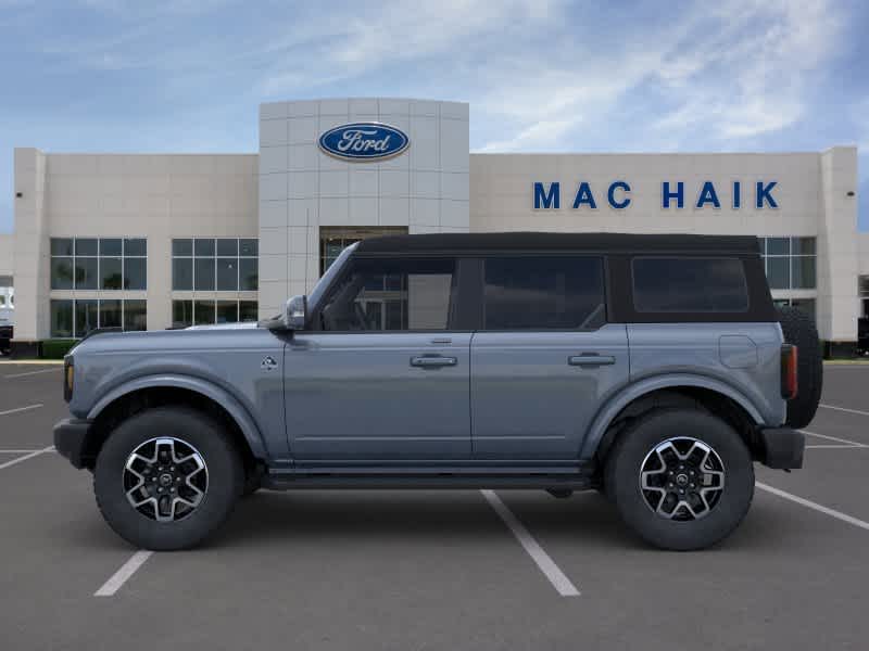 2023 Ford Bronco Outer Banks 3