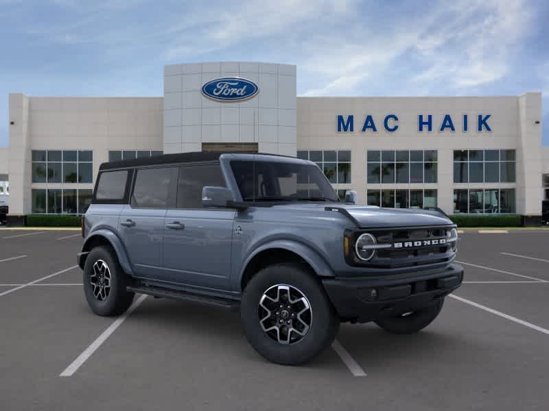 2023 Ford Bronco Outer Banks 7