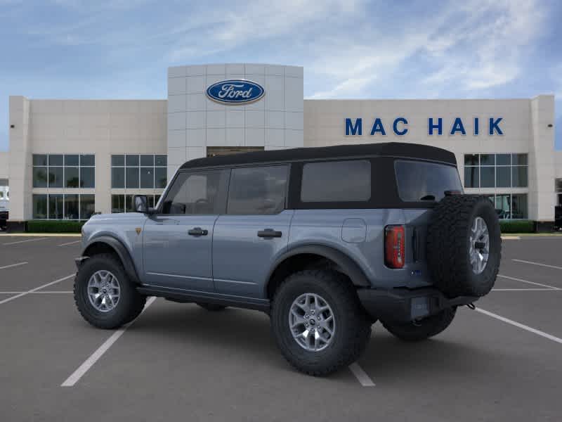 2024 Ford Bronco Badlands 4