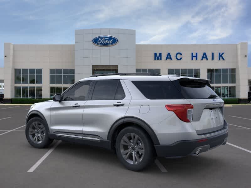 2023 Ford Explorer XLT 4