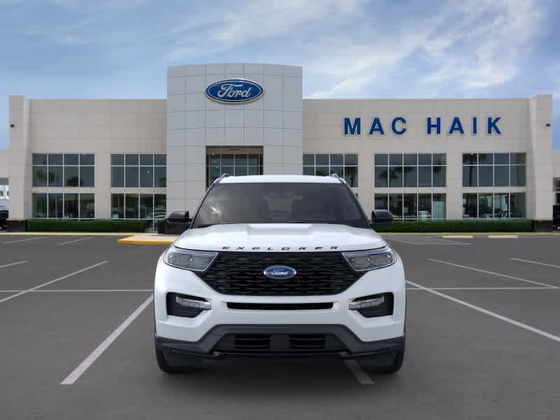 2024 Ford Explorer ST-Line 6