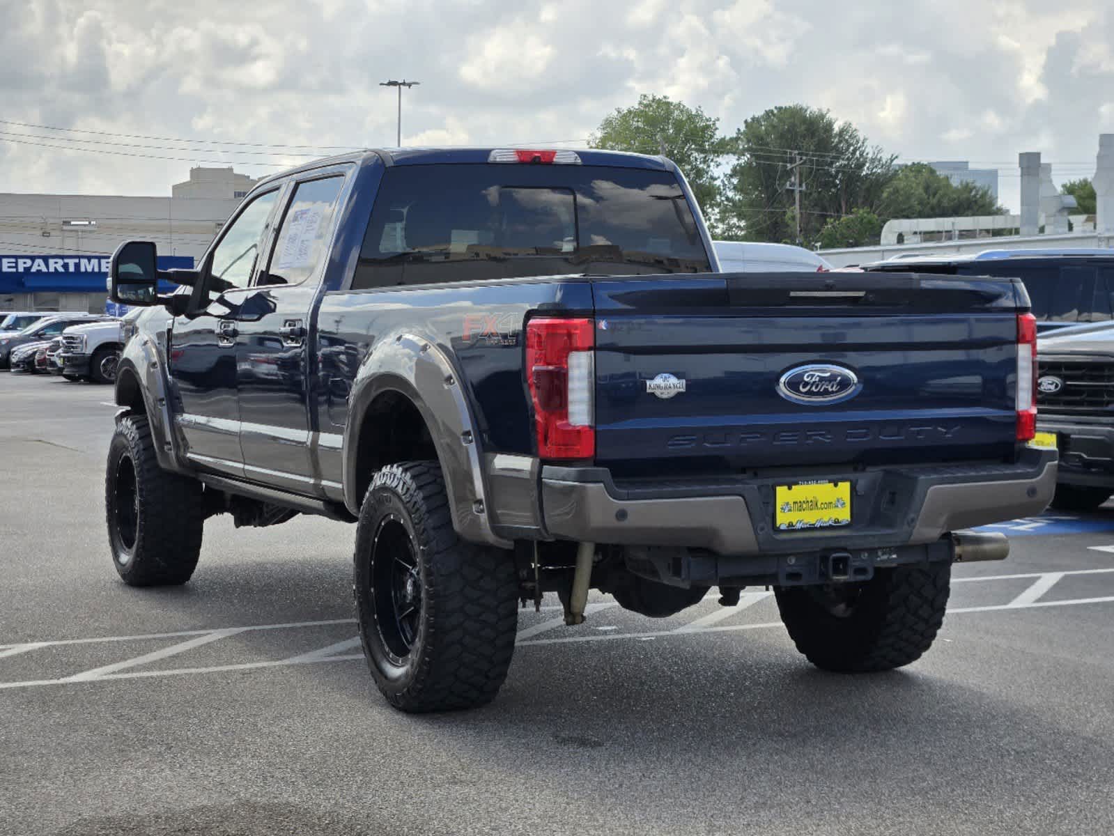 2019 Ford Super Duty F-250 SRW King Ranch 4WD Crew Cab 6.75 Box 4