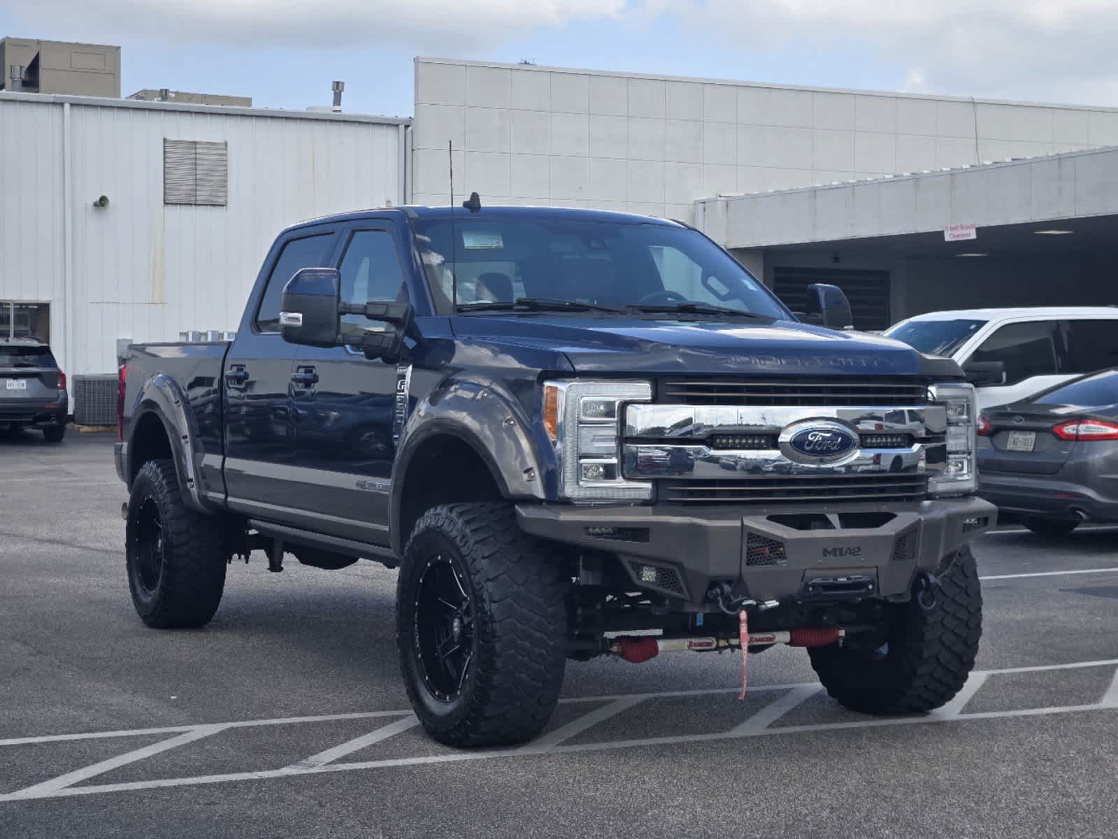 2019 Ford Super Duty F-250 SRW King Ranch 4WD Crew Cab 6.75 Box 2