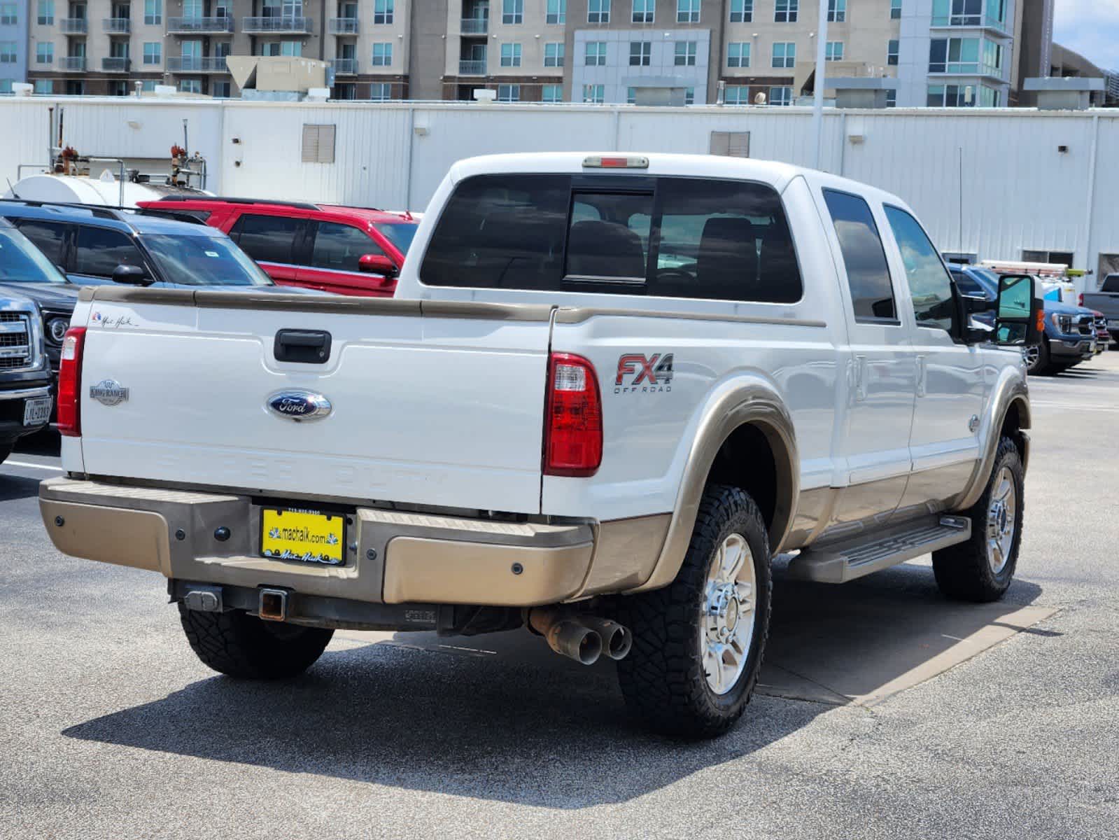 2013 Ford Super Duty F-250 SRW King Ranch 4WD Crew Cab 156 3