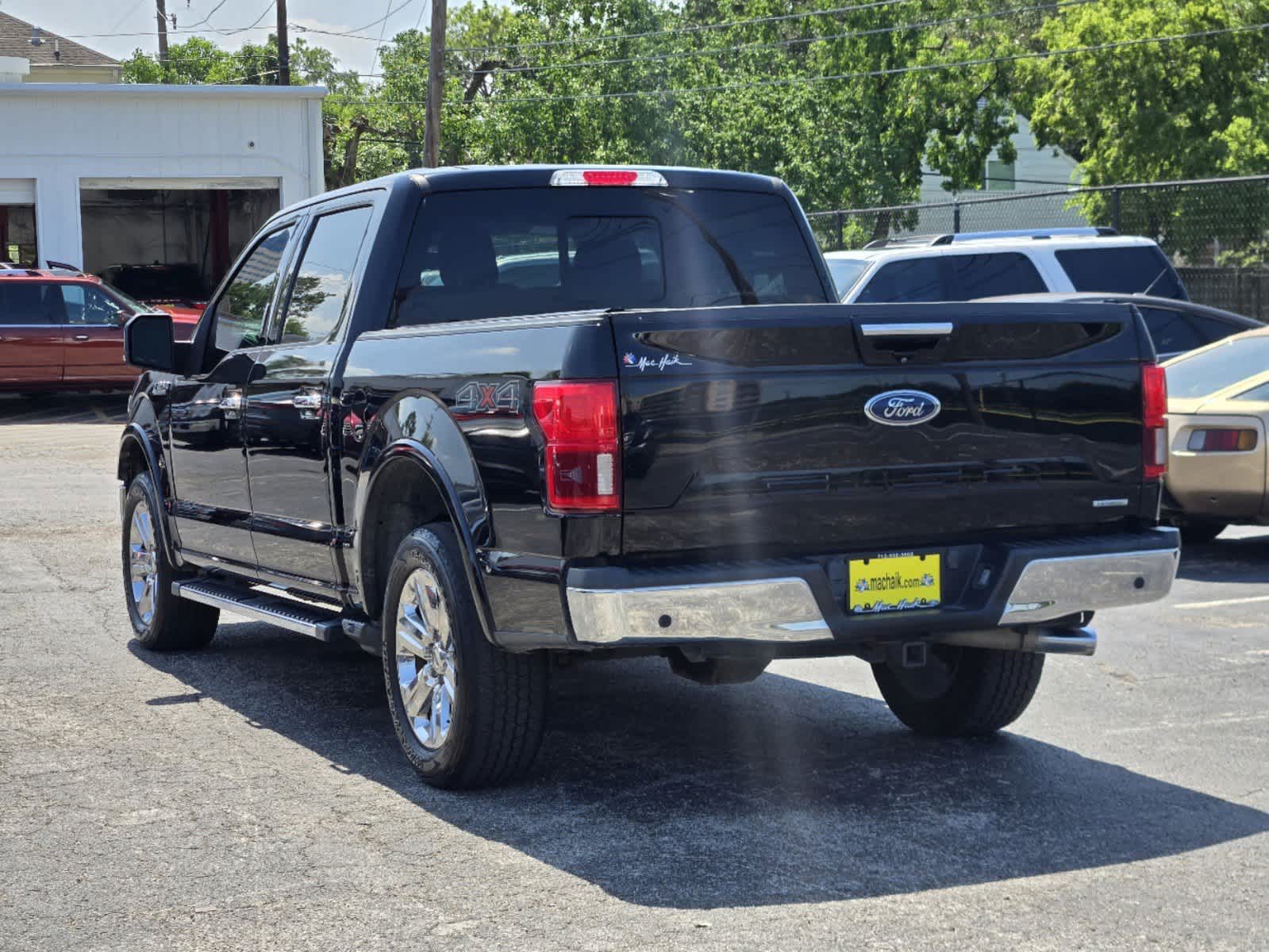 2018 Ford F-150 LARIAT 4WD SuperCrew 5.5 Box 4