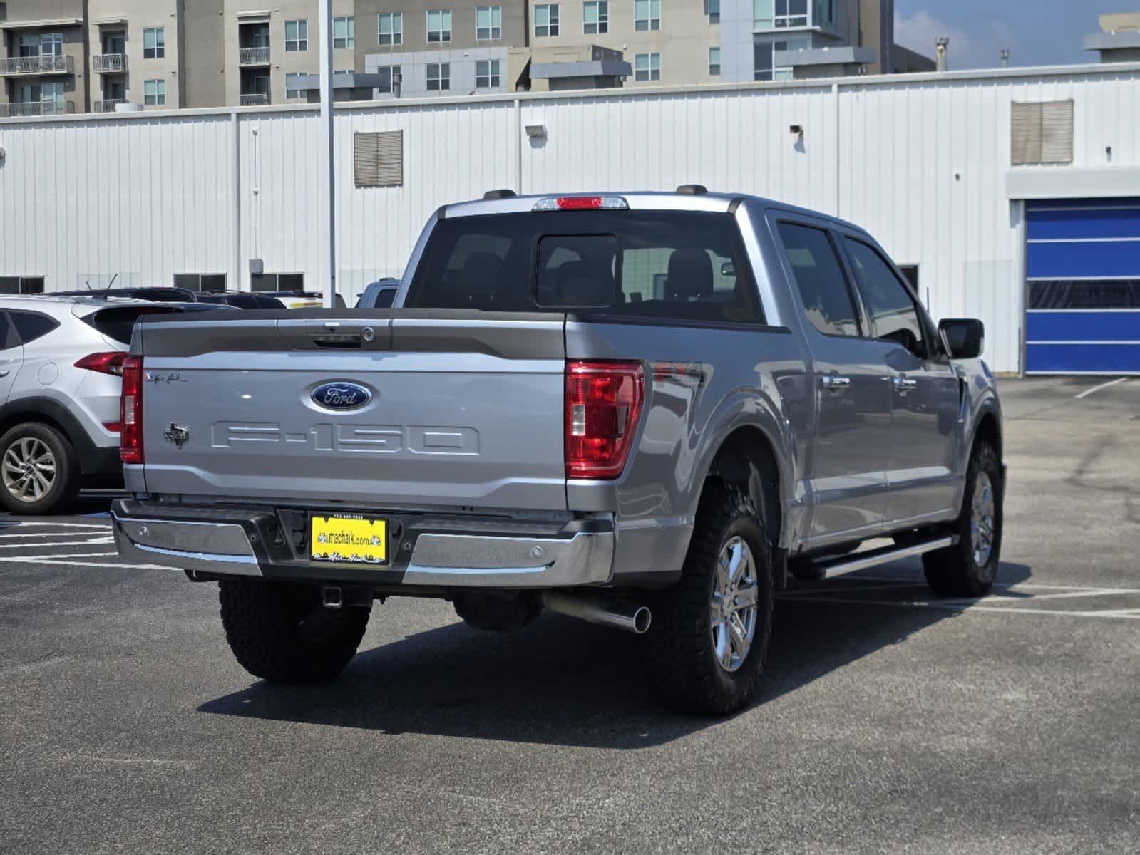 2022 Ford F-150 XLT 4WD SuperCrew 5.5 Box 3