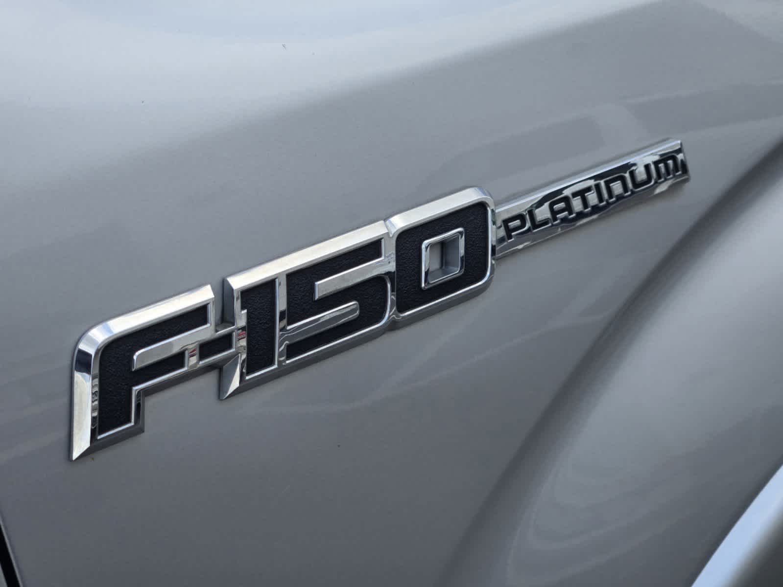 2014 Ford F-150 Platinum 4WD SuperCrew 145 7