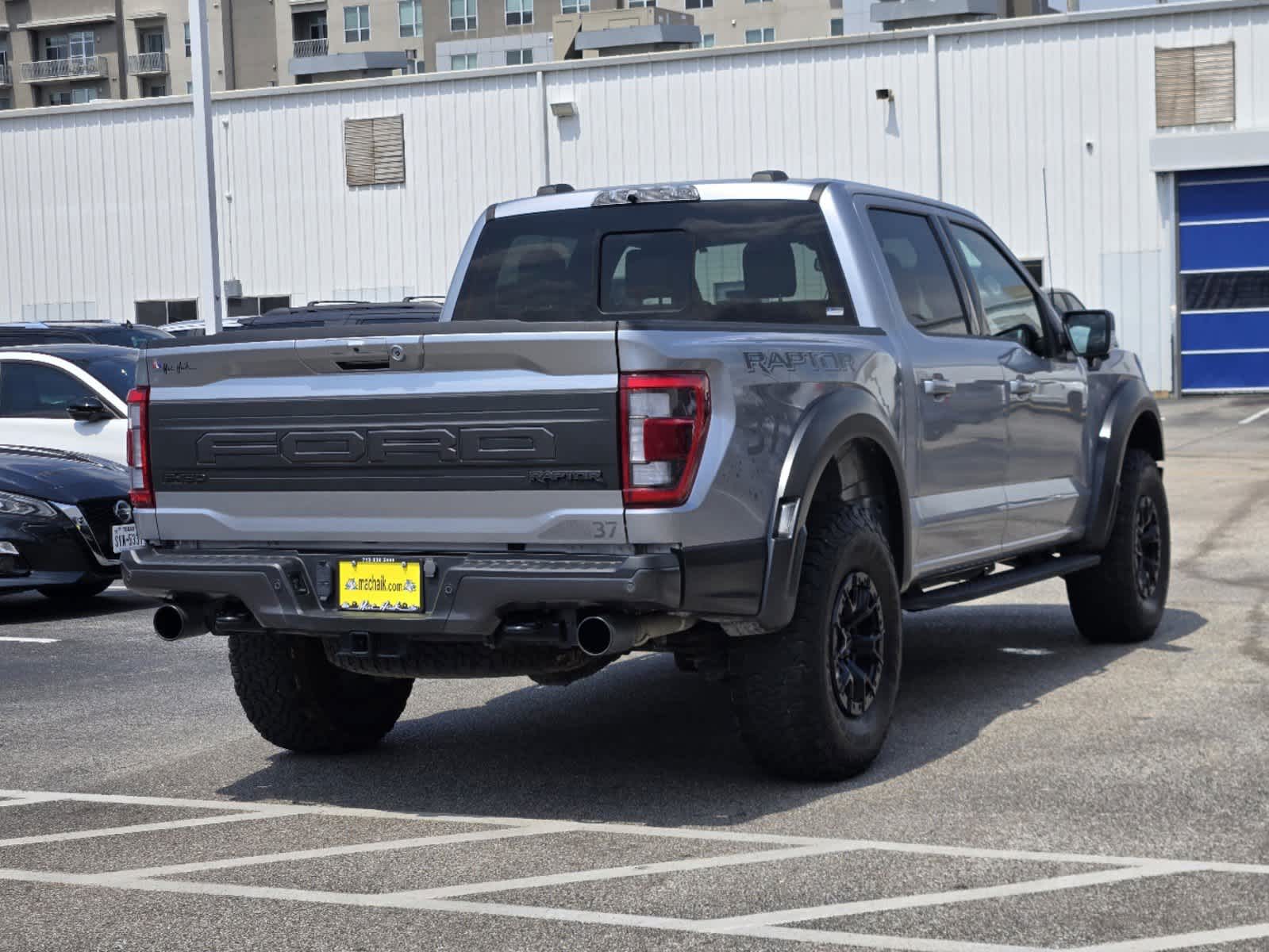 2023 Ford F-150 Raptor 4WD SuperCrew 5.5 Box 4