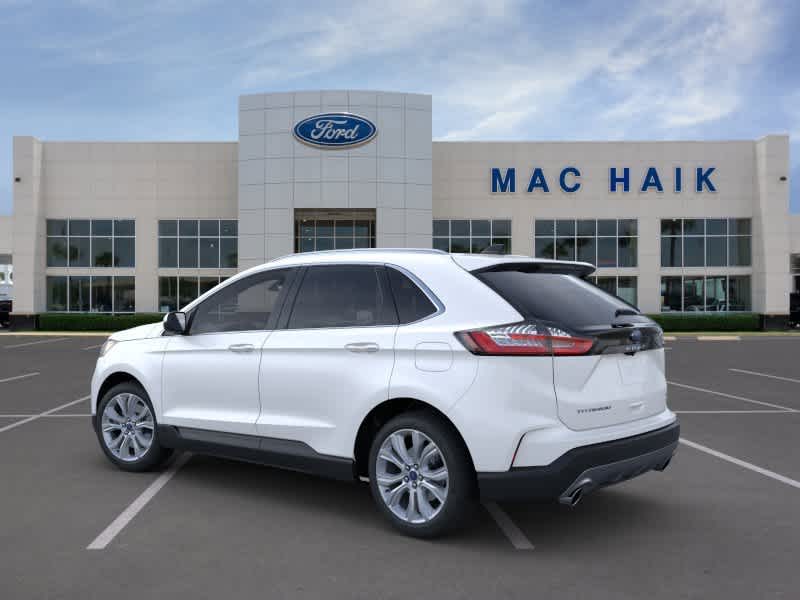 2024 Ford Edge Titanium 4