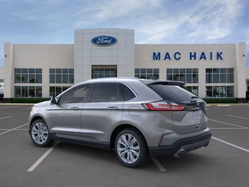 2024 Ford Edge Titanium 4