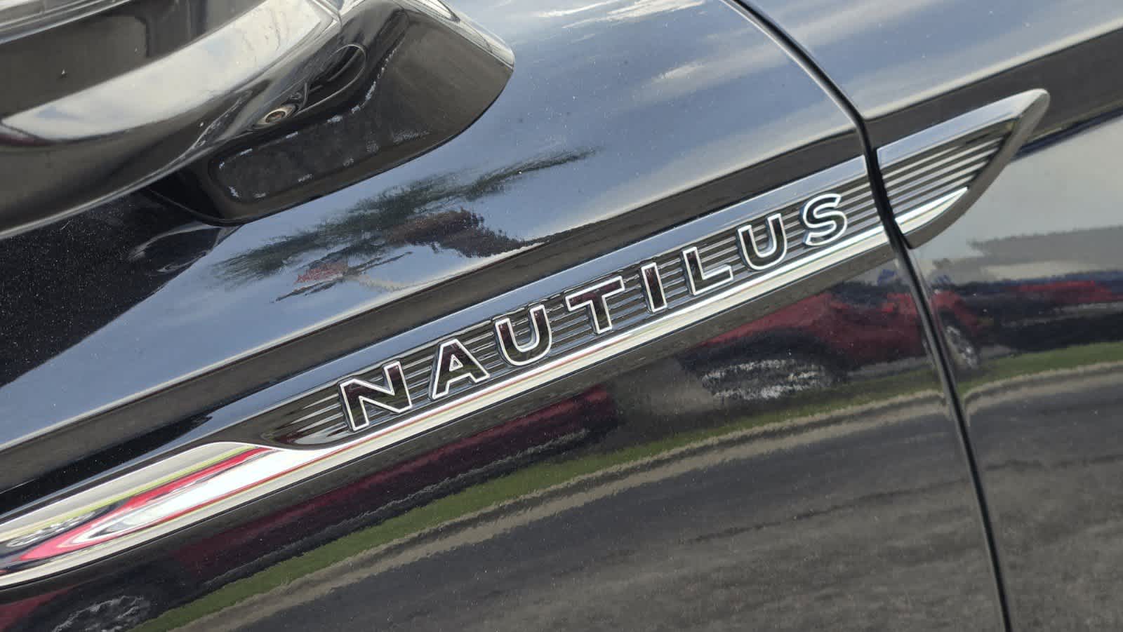 2019 Lincoln Nautilus Black Label 8