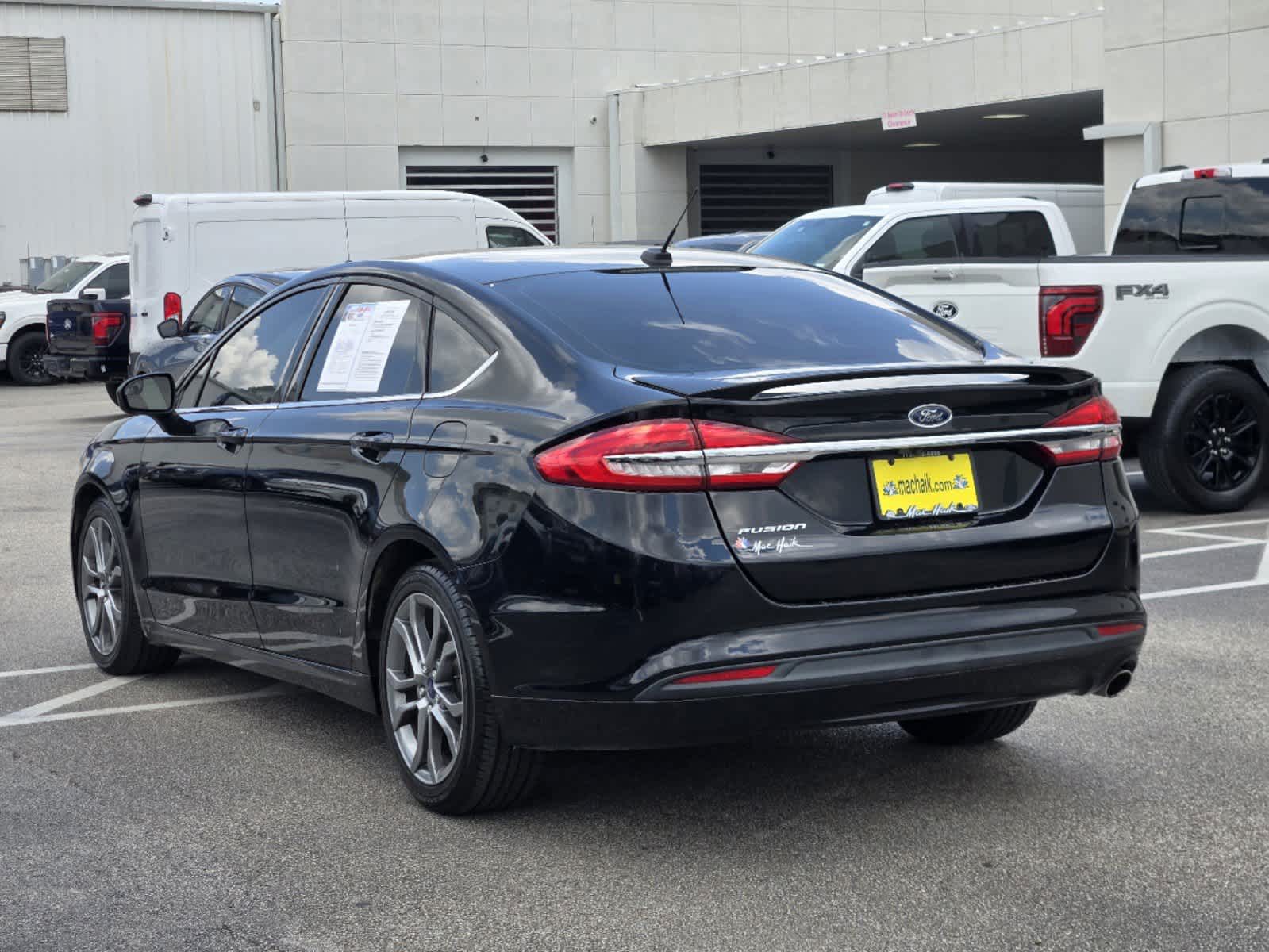 2017 Ford Fusion S 4