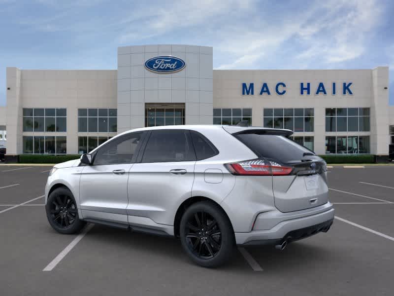 2024 Ford Edge ST-Line 4