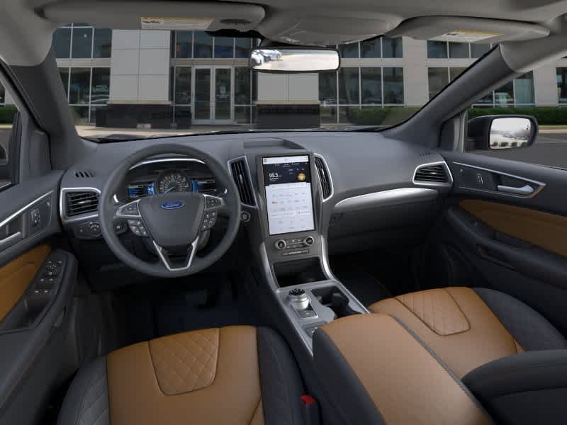 2024 Ford Edge Titanium 9