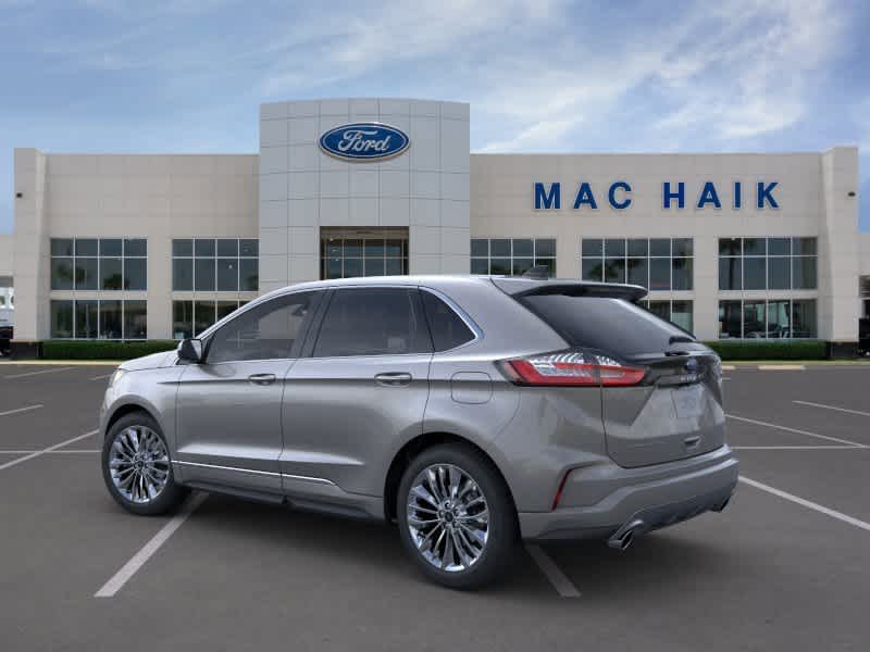 2024 Ford Edge Titanium 4