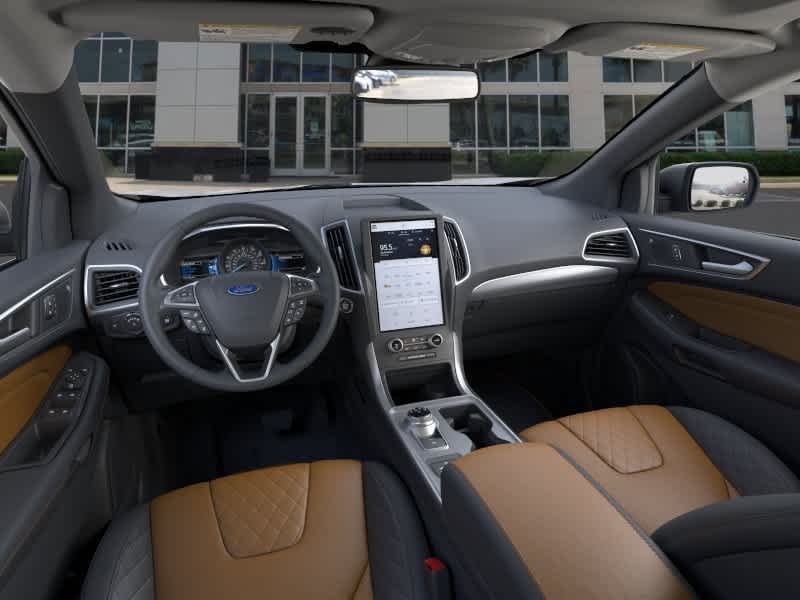 2024 Ford Edge Titanium 9