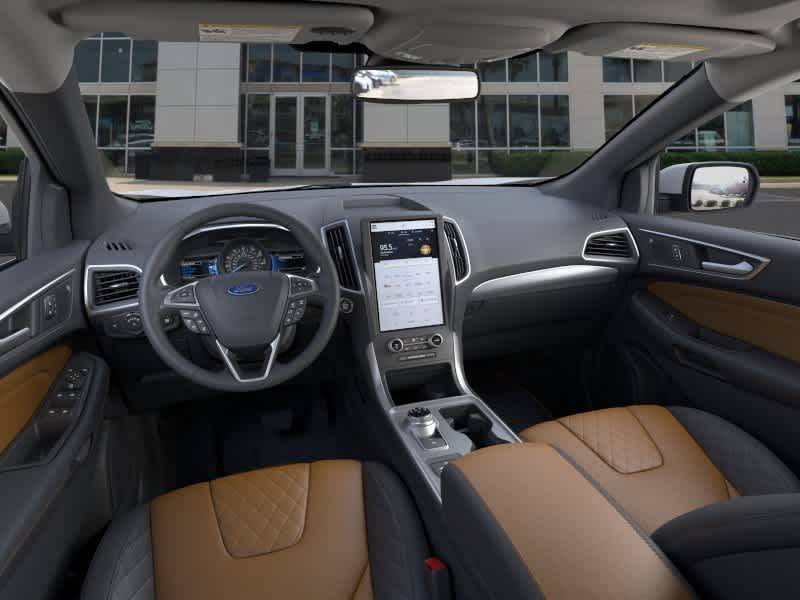 2024 Ford Edge Titanium 9