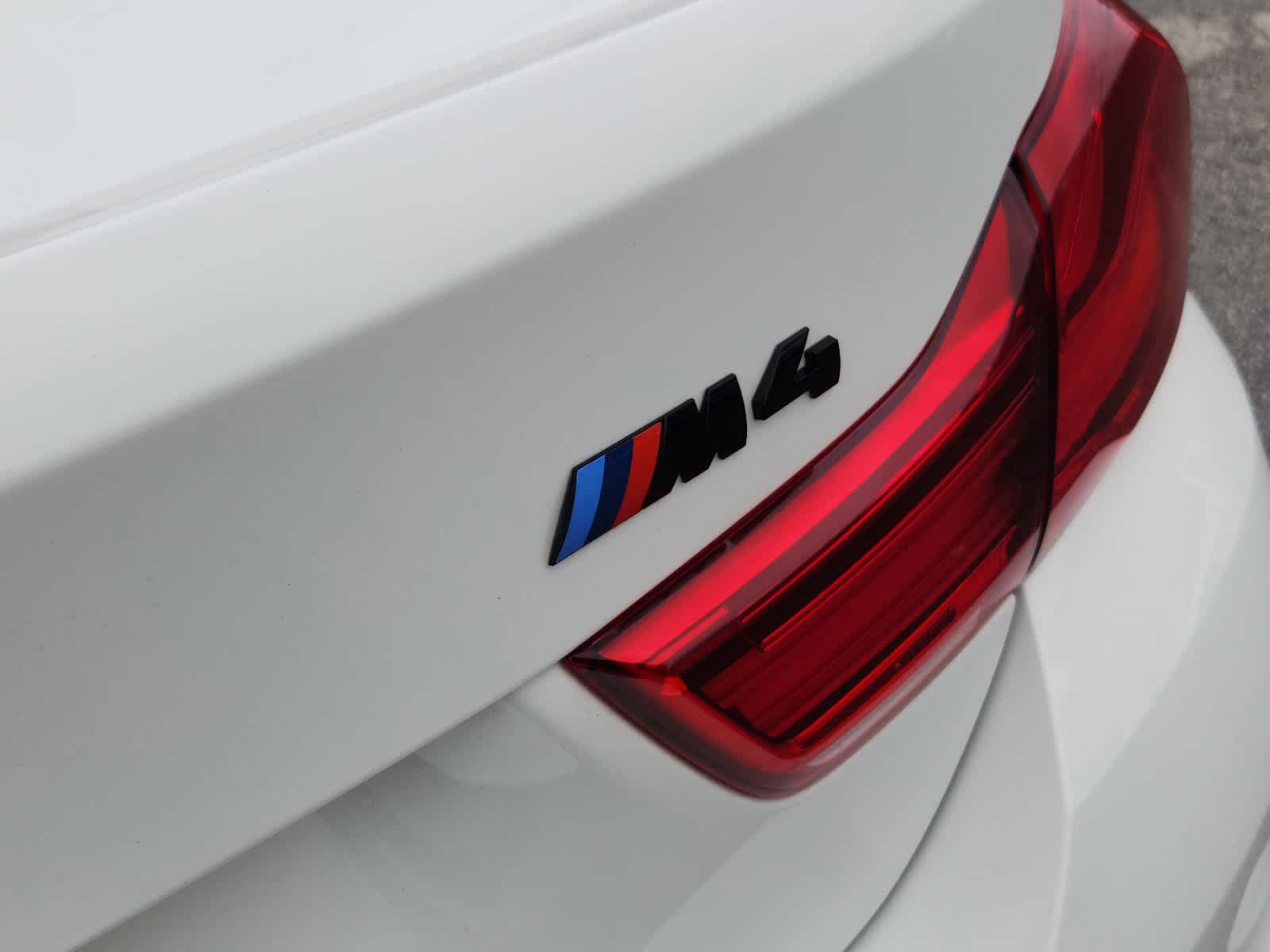2018 BMW M4  8