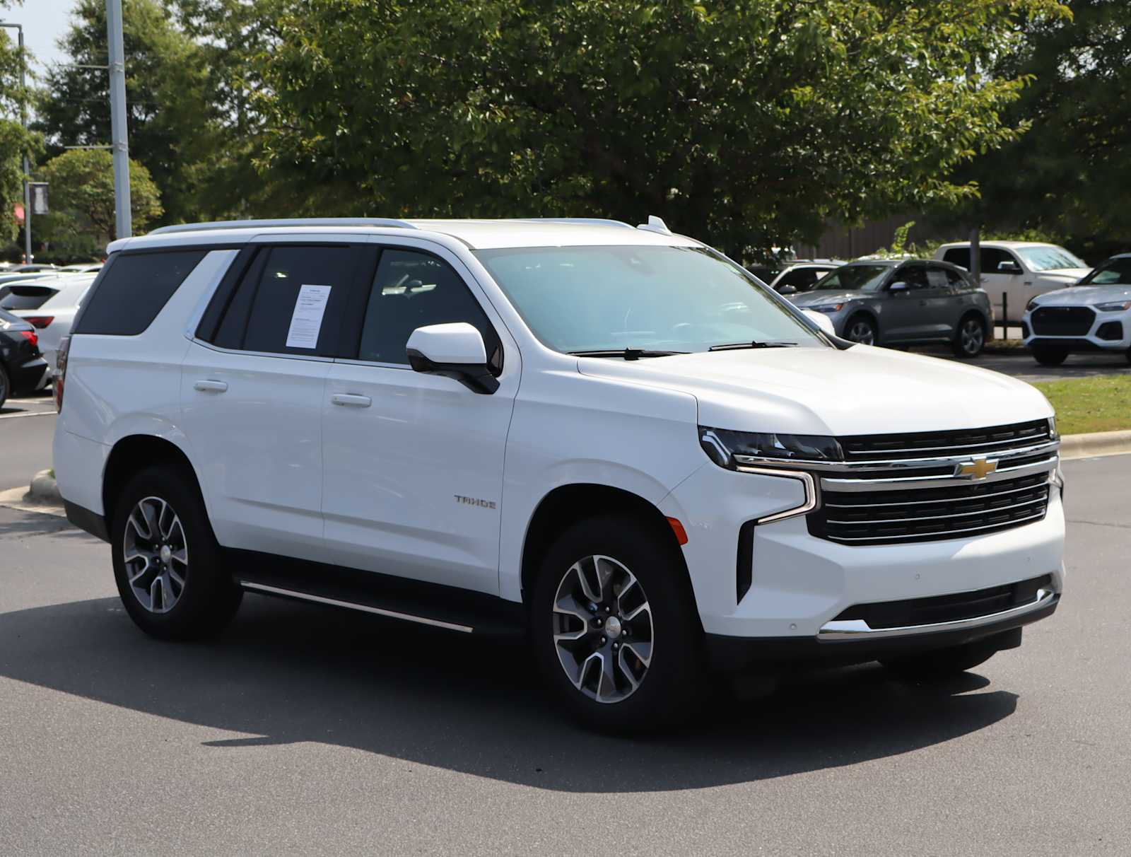 2022 Chevrolet Tahoe LT 2