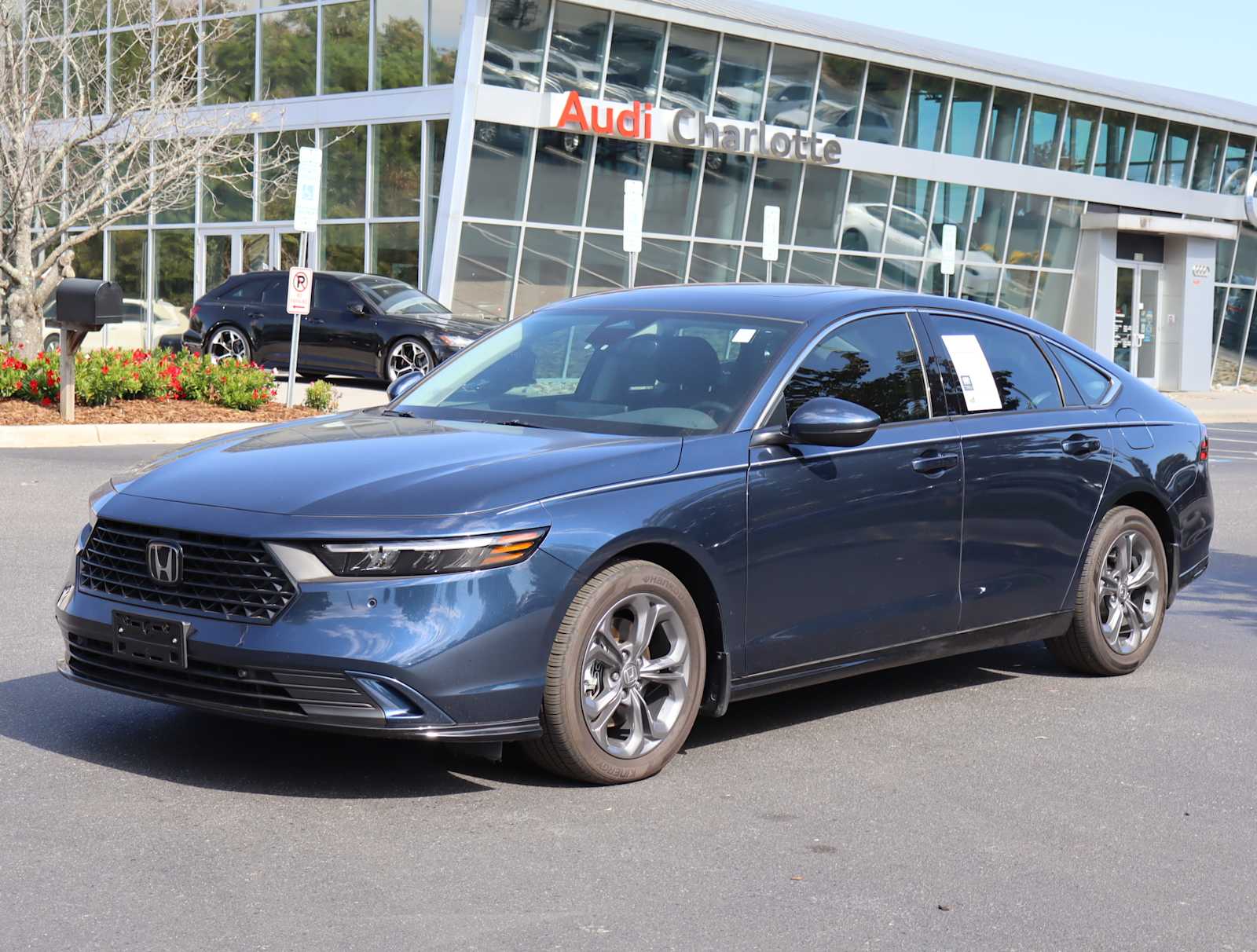 2023 Honda Accord Hybrid EX-L 4