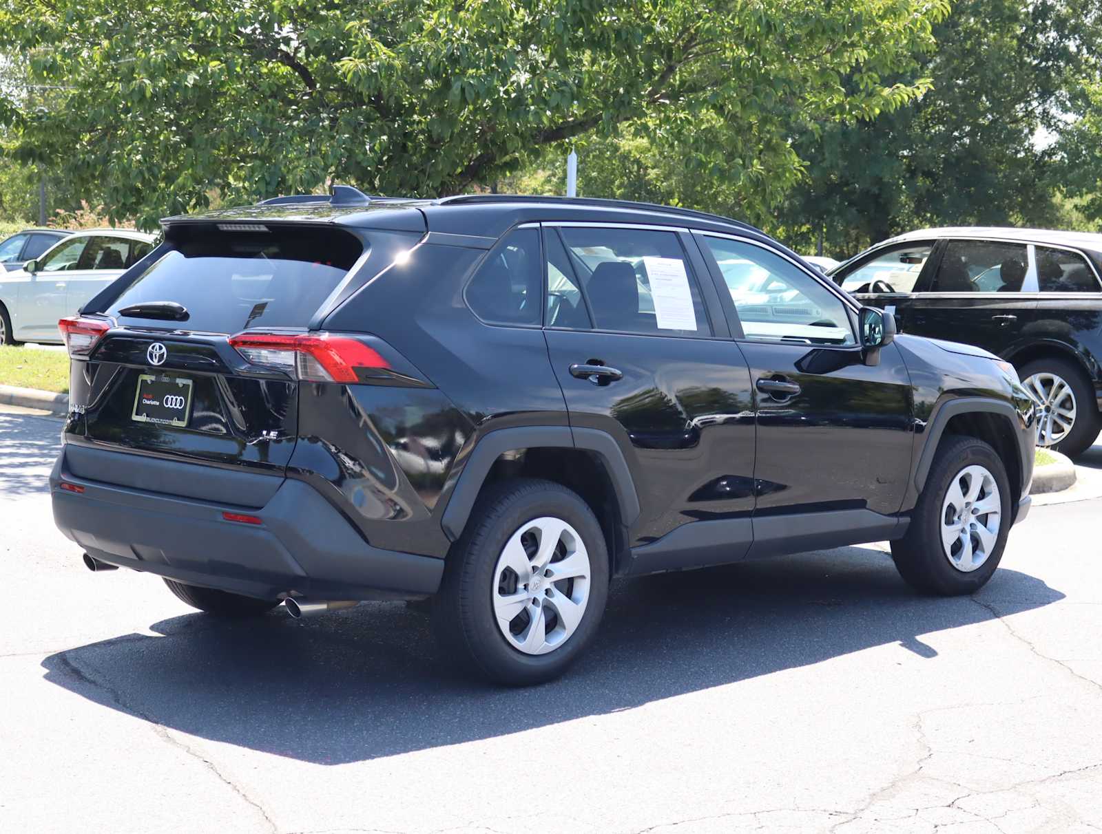 2021 Toyota RAV4 LE 8