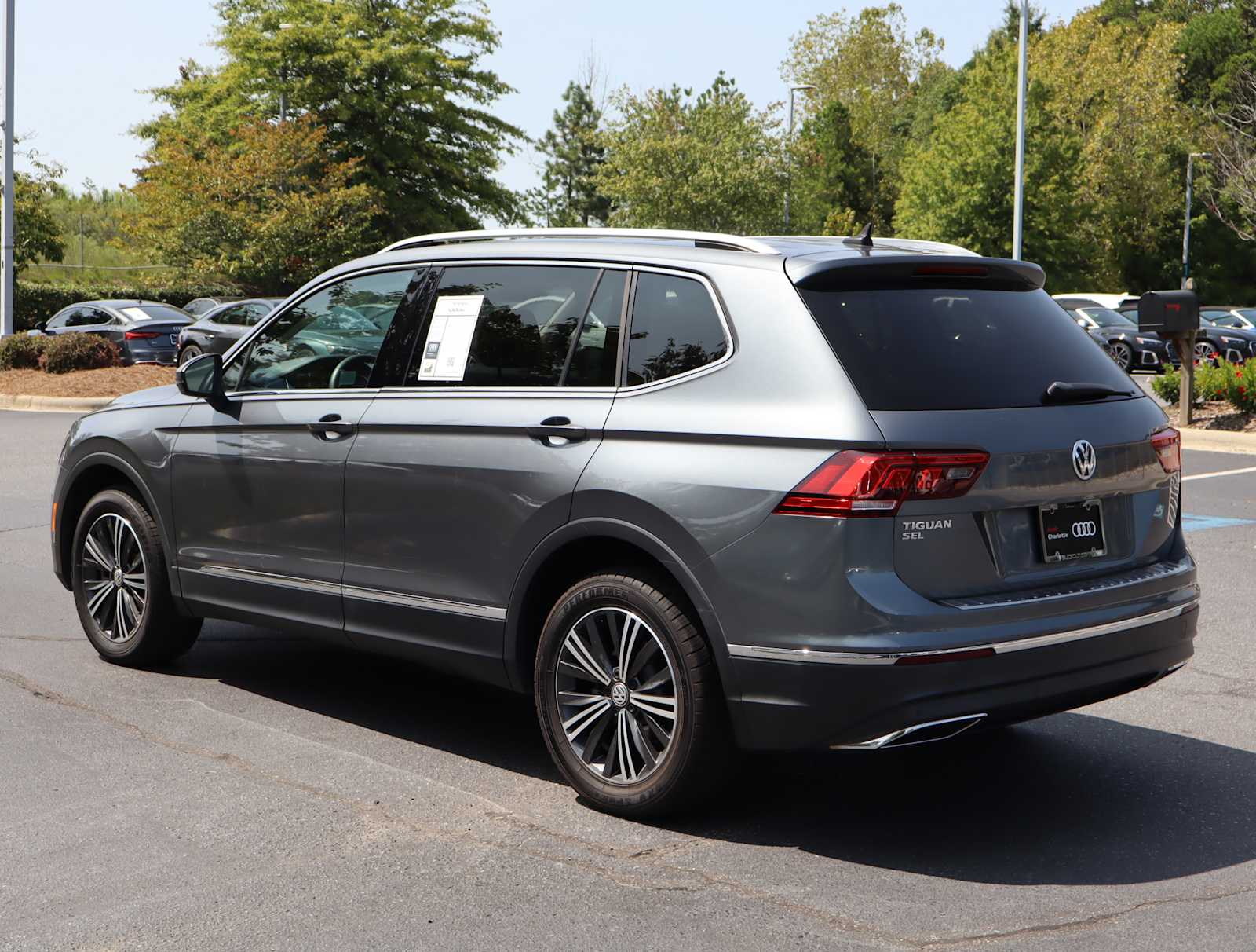 2019 Volkswagen Tiguan SEL 6