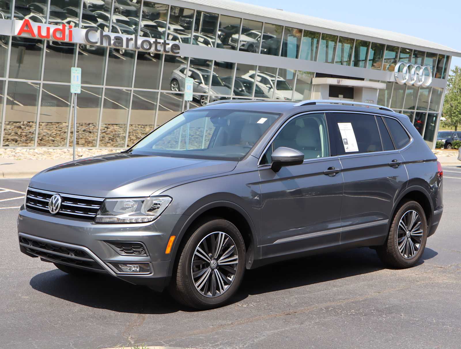 2019 Volkswagen Tiguan SEL 4