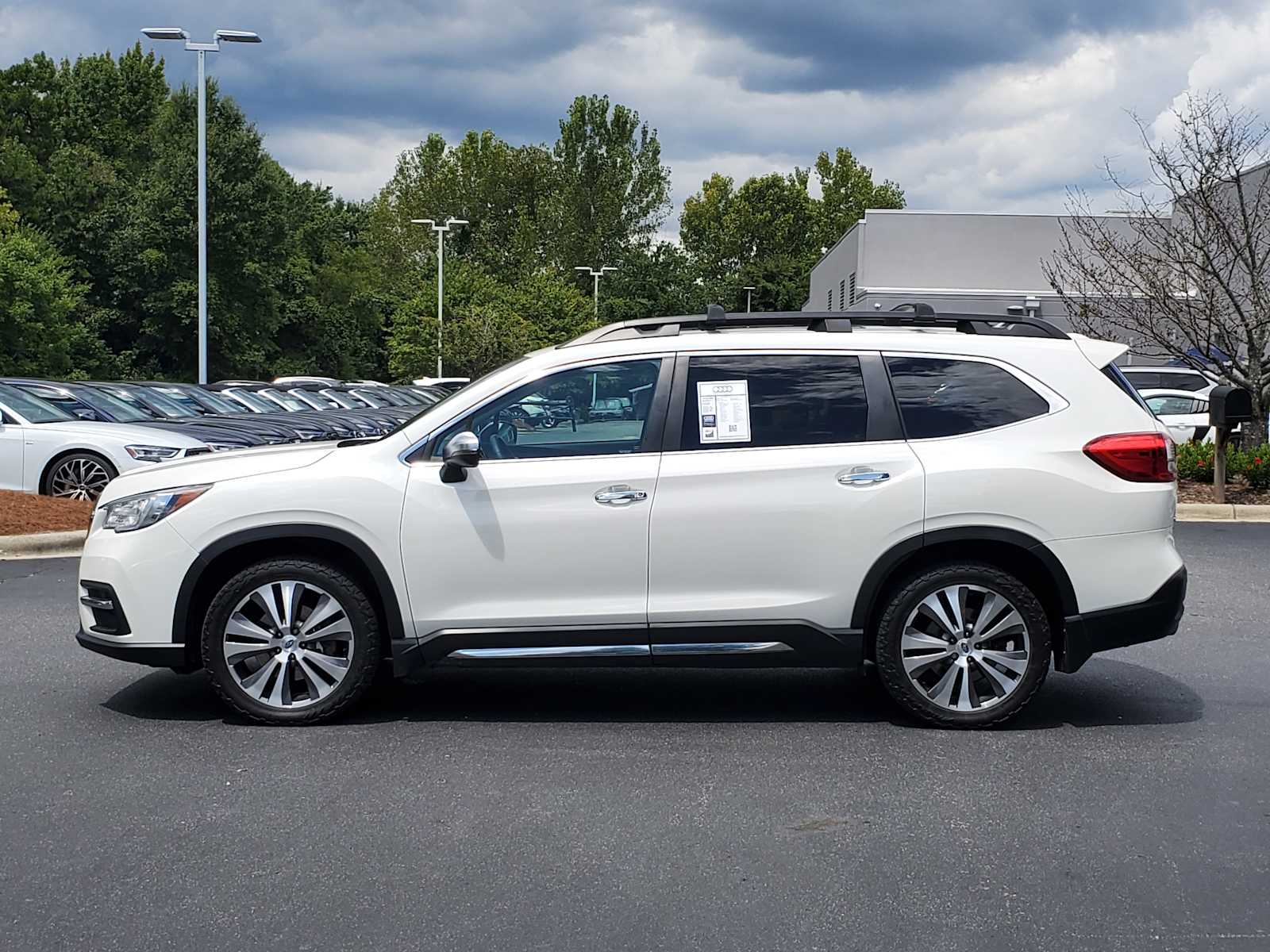 2022 Subaru Ascent Touring 5