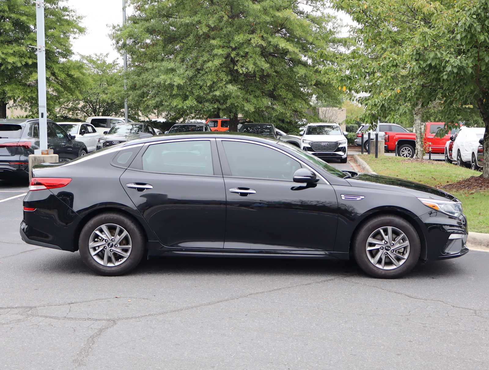 2020 Kia Optima LX 9