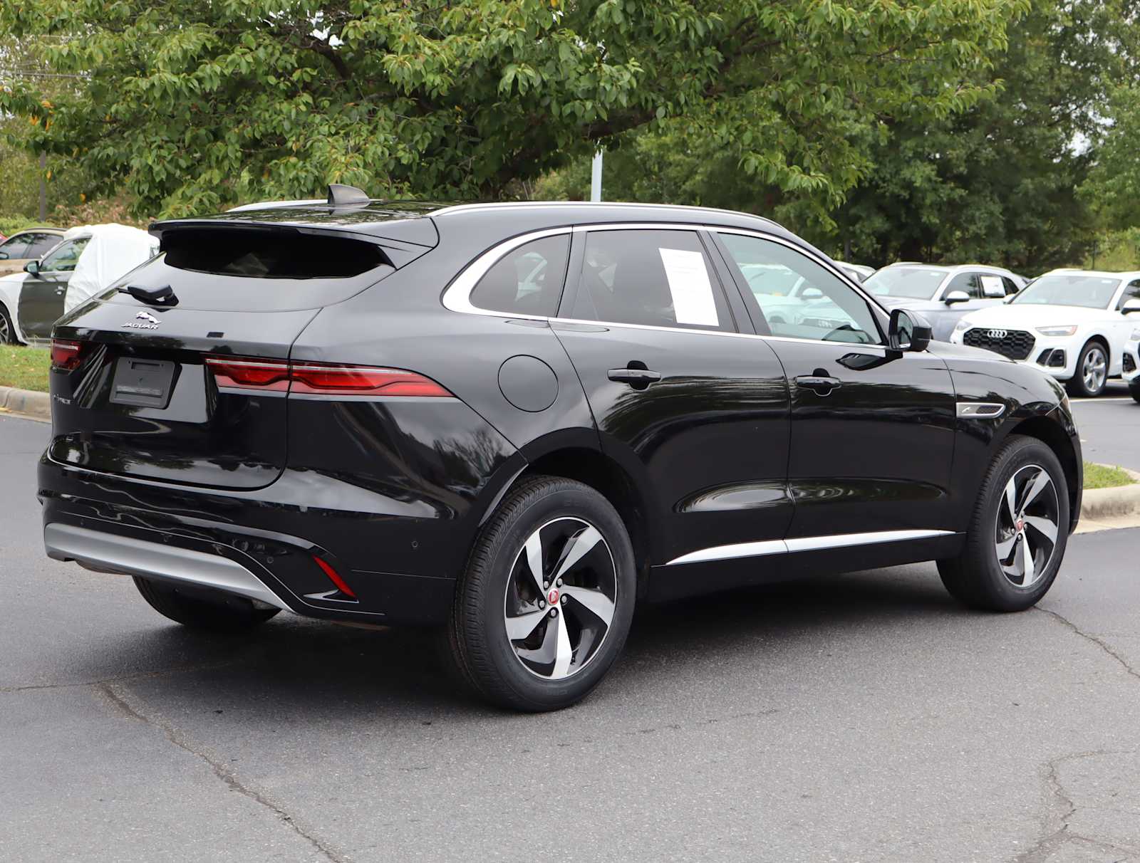 2021 Jaguar F-PACE S 8