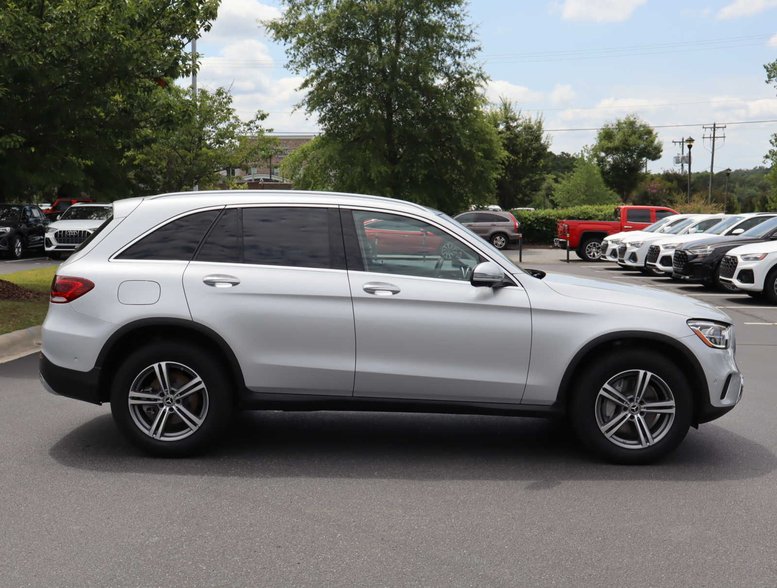 2020 Mercedes-Benz GLC GLC 300 9