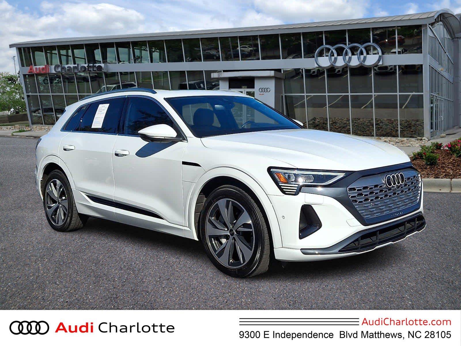 2024 Audi Q8 e-tron quattro Premium Plus AWD