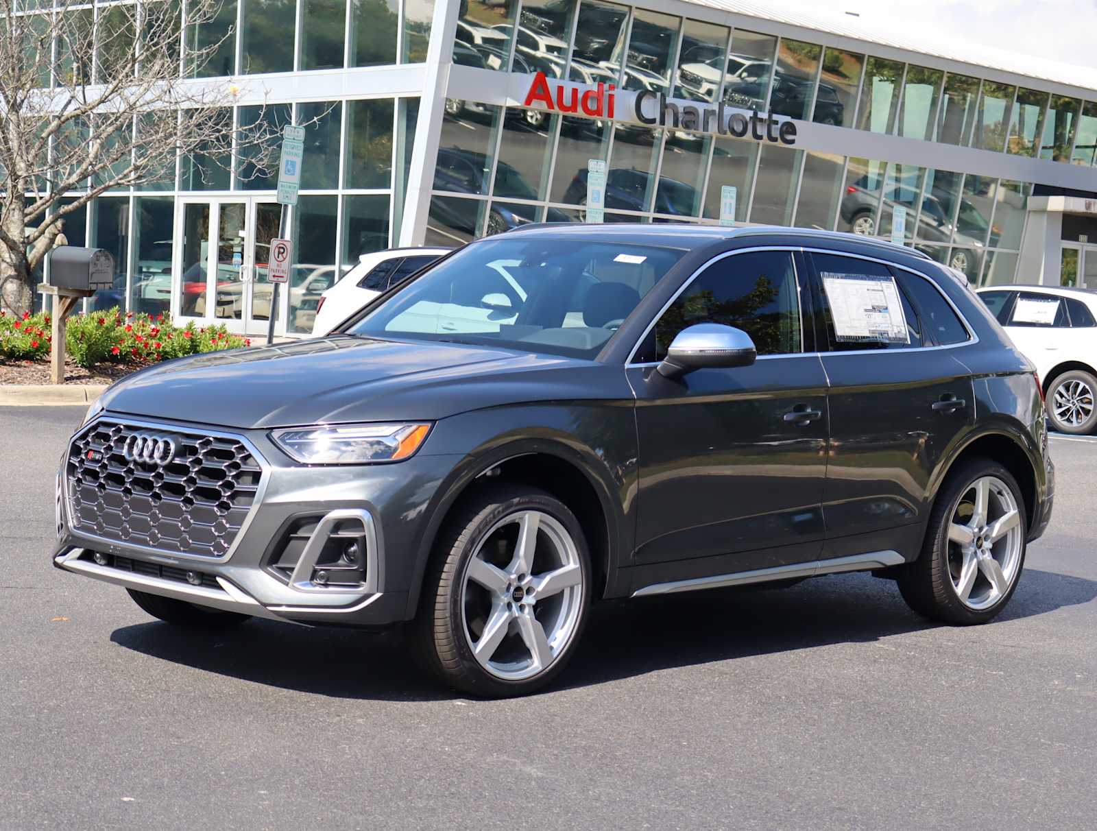 2024 Audi SQ5 Premium 3