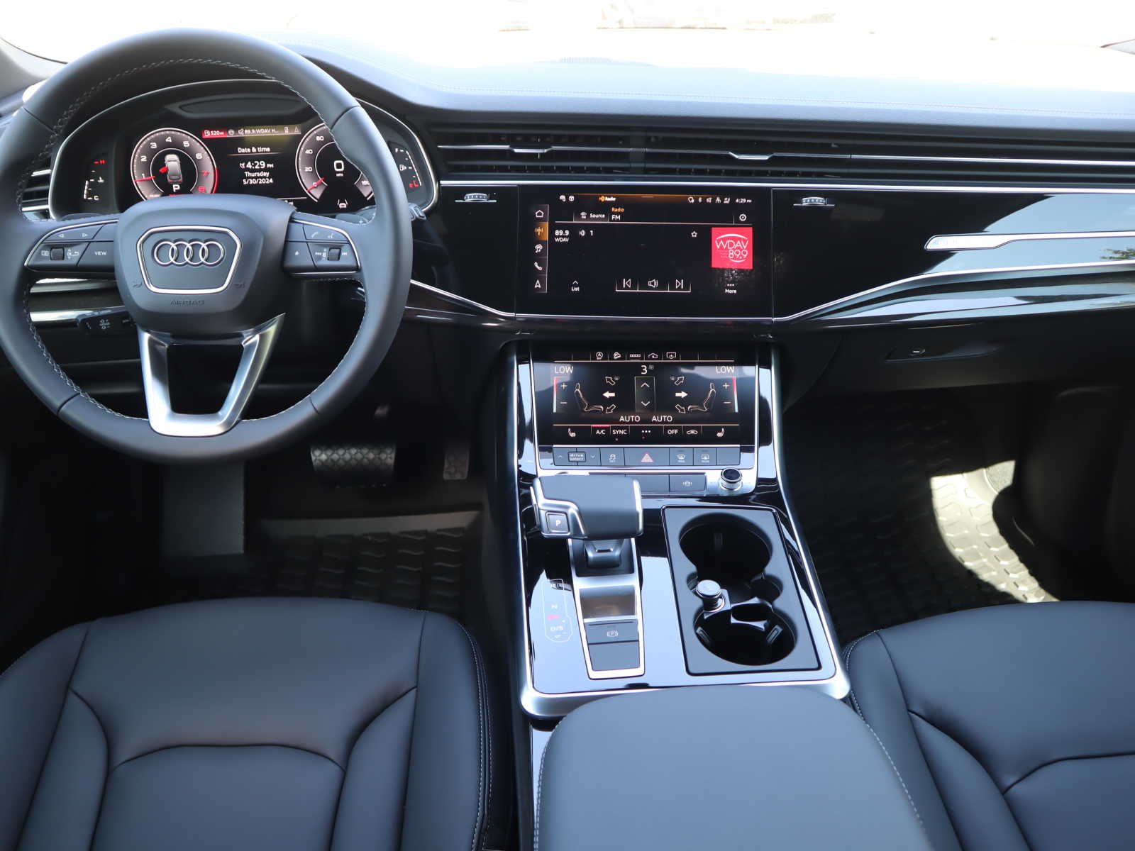 2025 Audi Q7 Premium 12