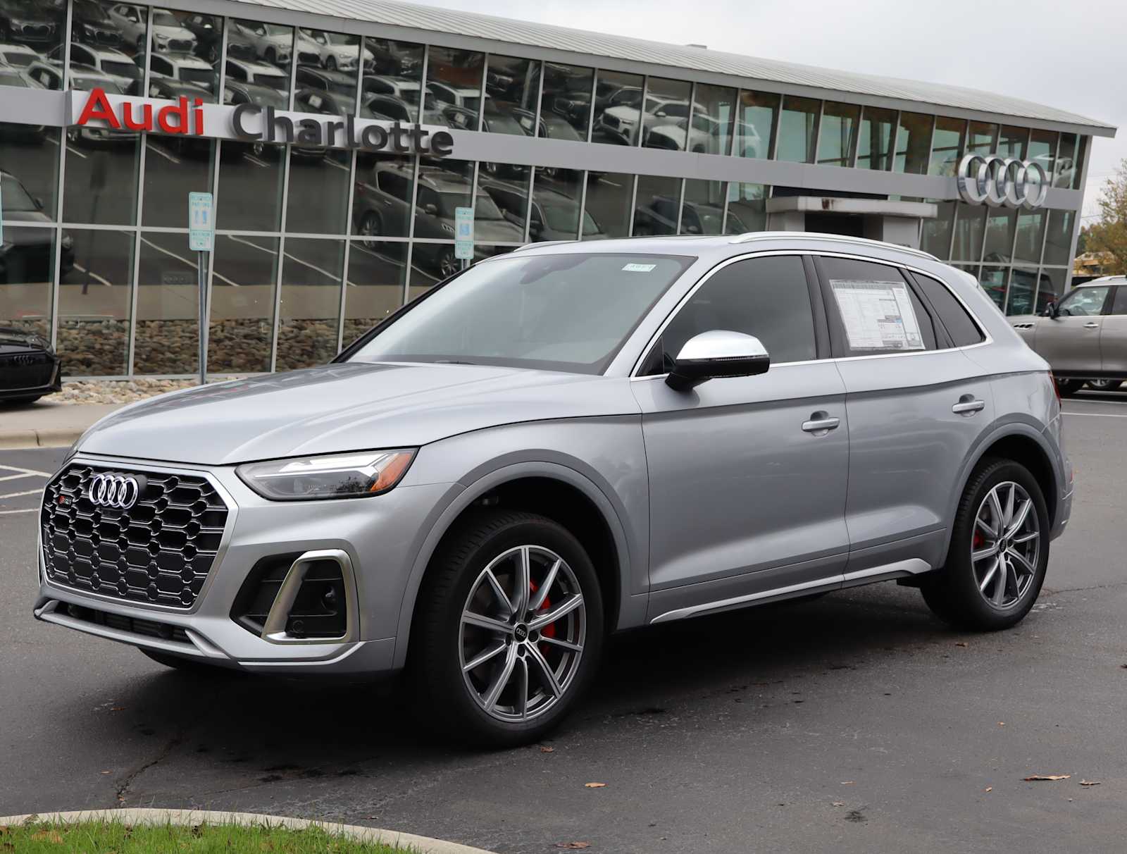 2025 Audi SQ5 Premium Plus 3