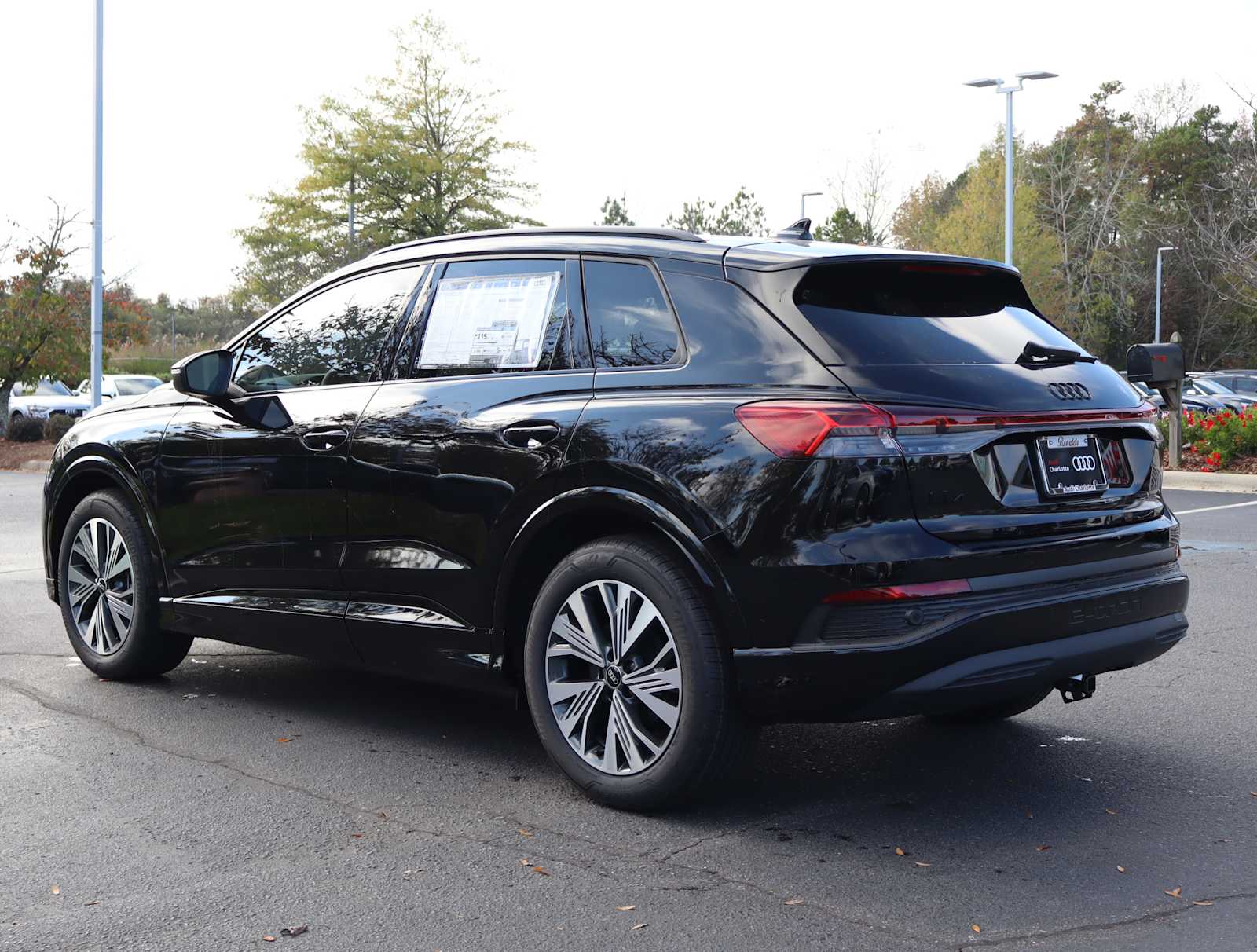 2025 Audi Q4 e-tron Premium Plus 4