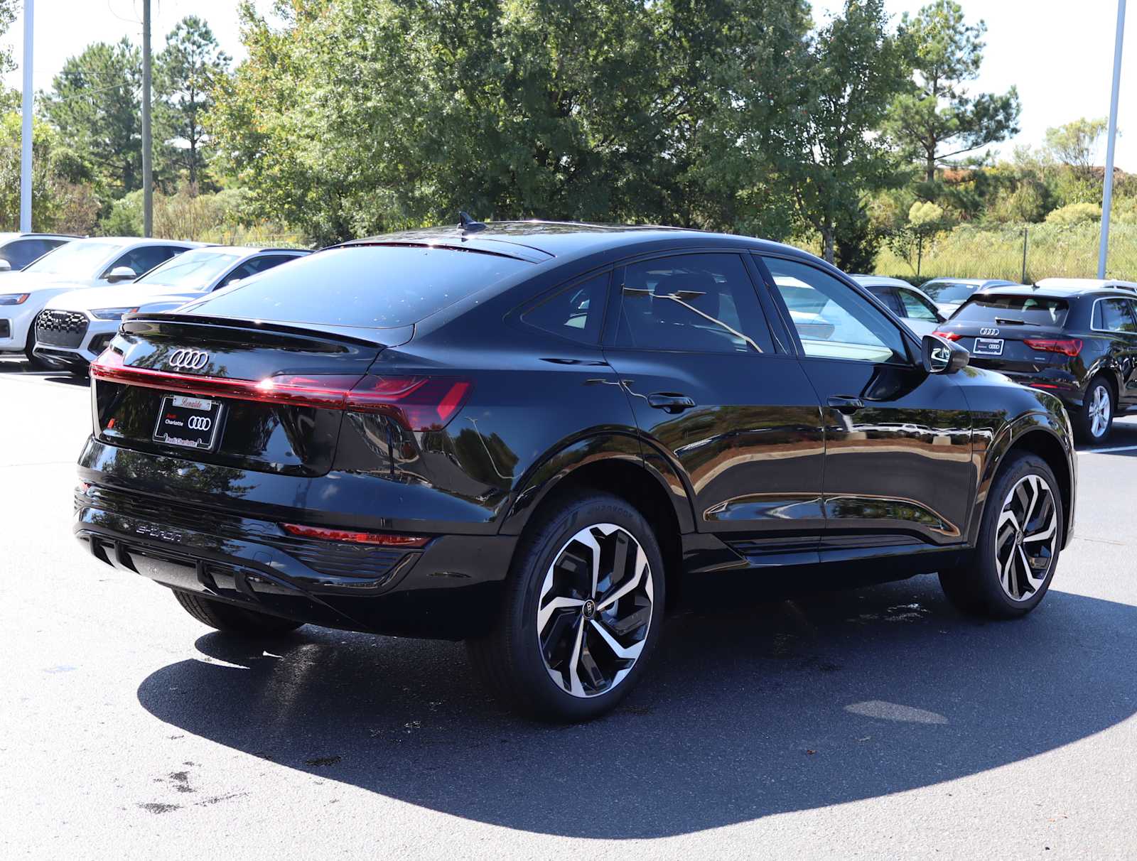 2024 Audi Q8 e-tron Sportback S line Premium Plus 5