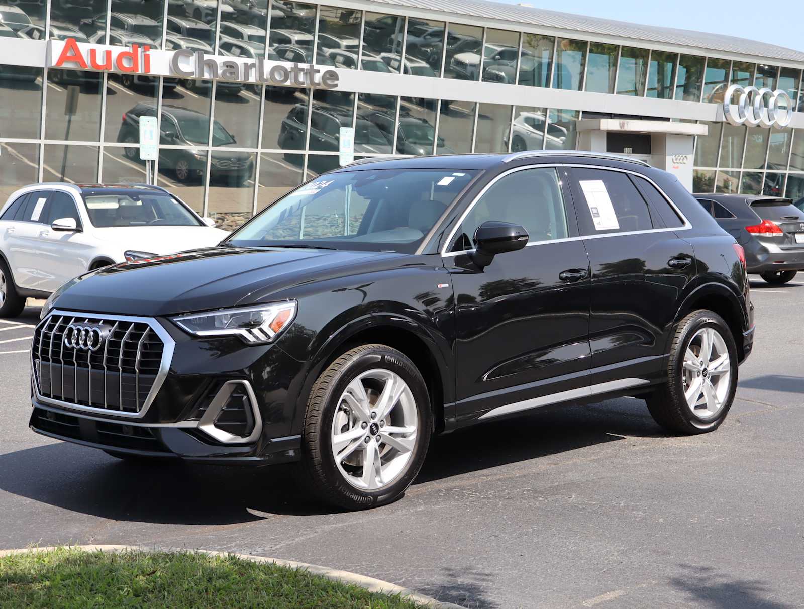 2024 Audi Q3 S line Premium 4